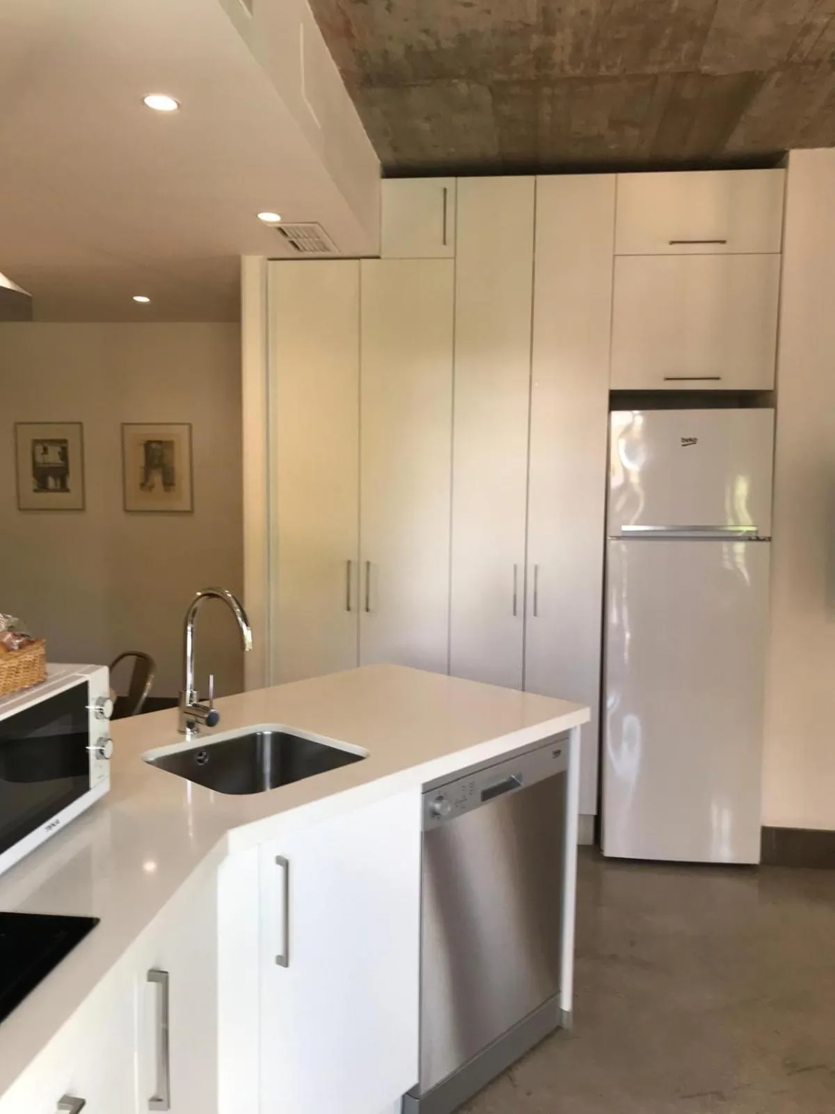 dishwasher in Urban House Siurot 33