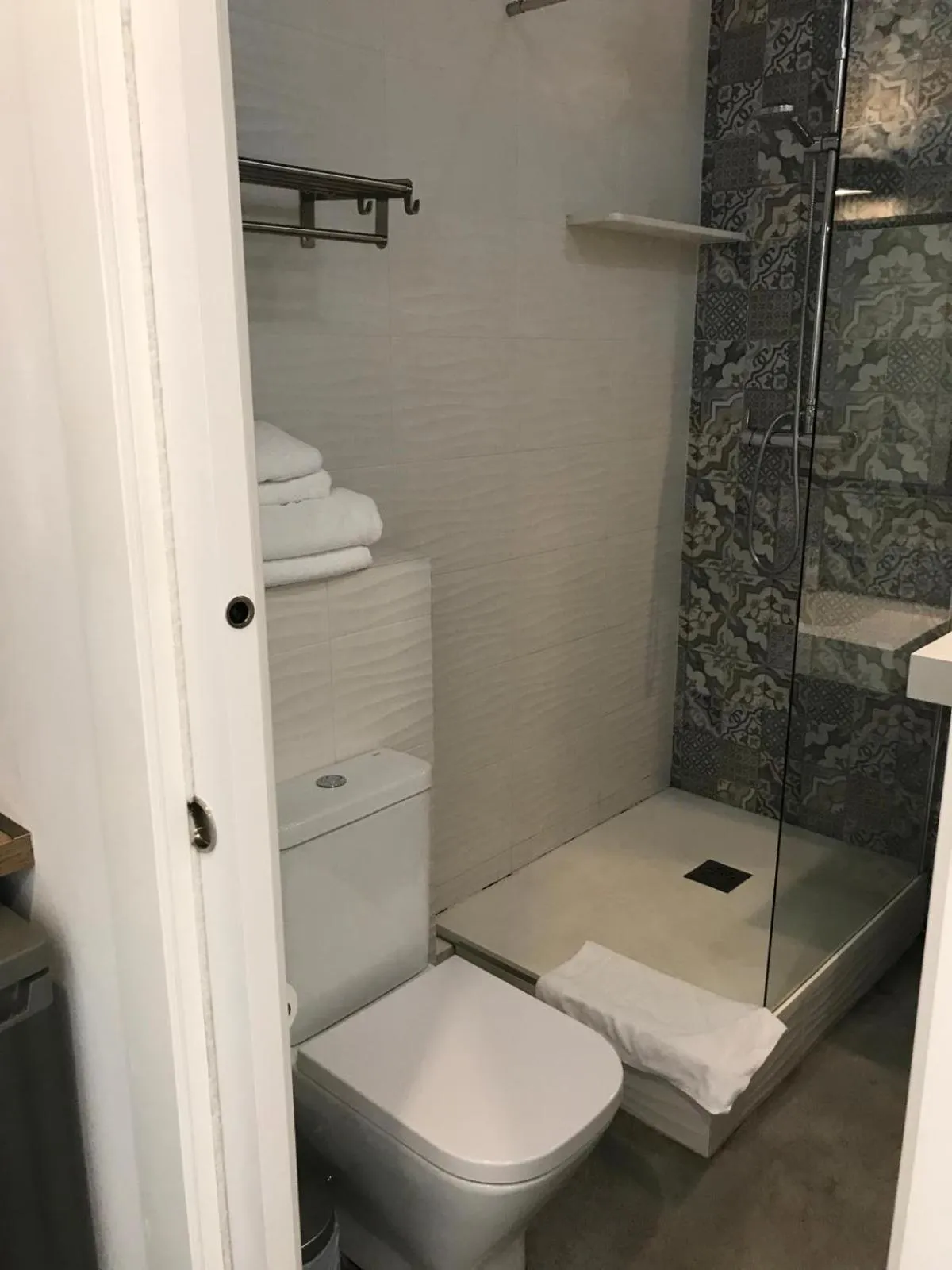 Shower in Urban House Siurot 33