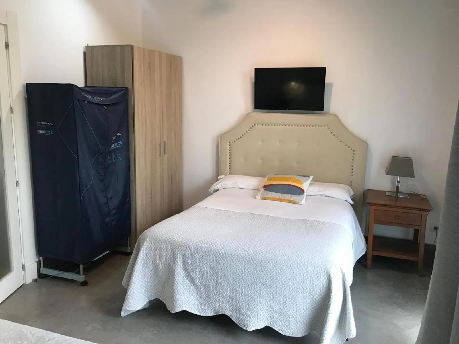 Bed in Urban House Siurot 33