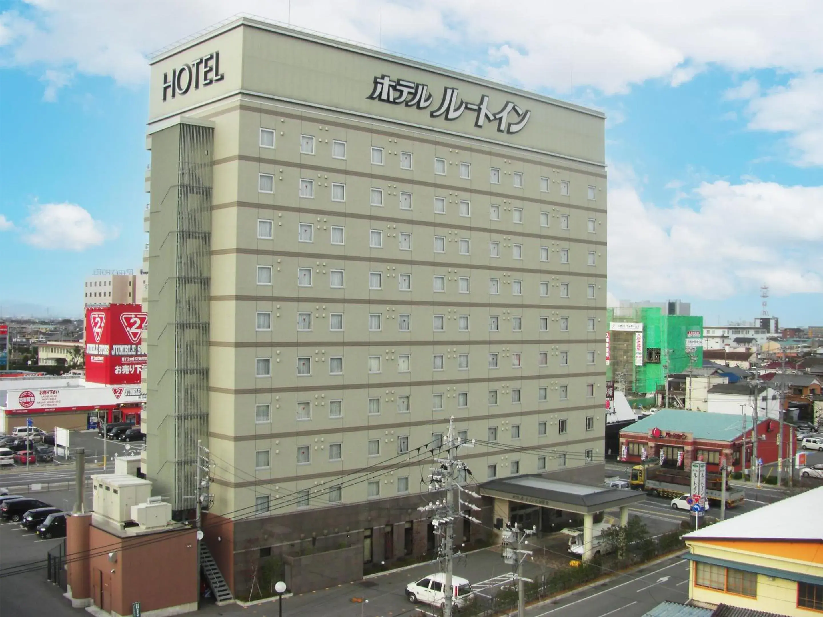 Property building in Hotel Route-Inn Matsusaka Ekihigashi Property building in Hotel Route-Inn Matsusaka Ekihigashi