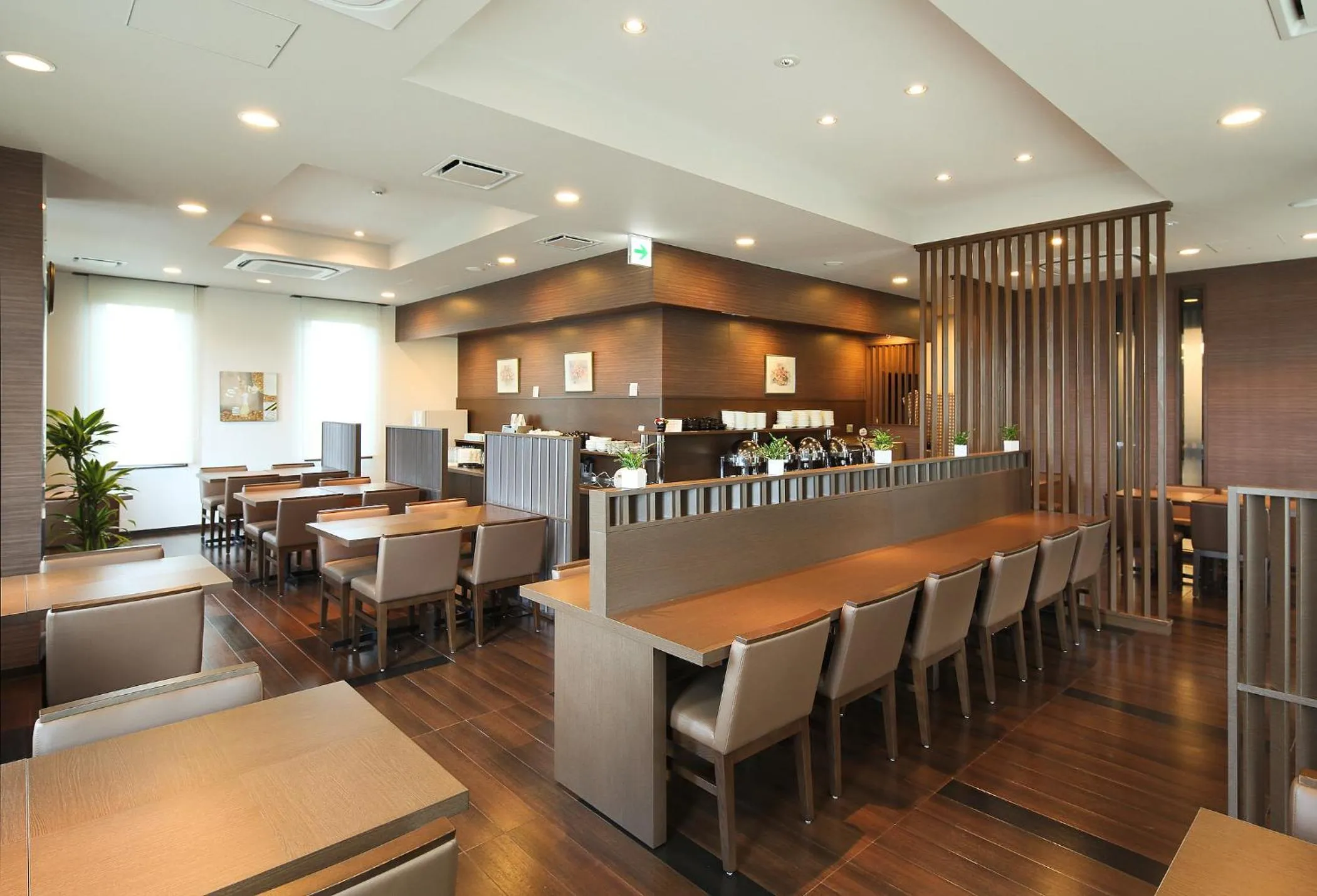 Restaurant/places to eat in Hotel Route-Inn Komagane Inter