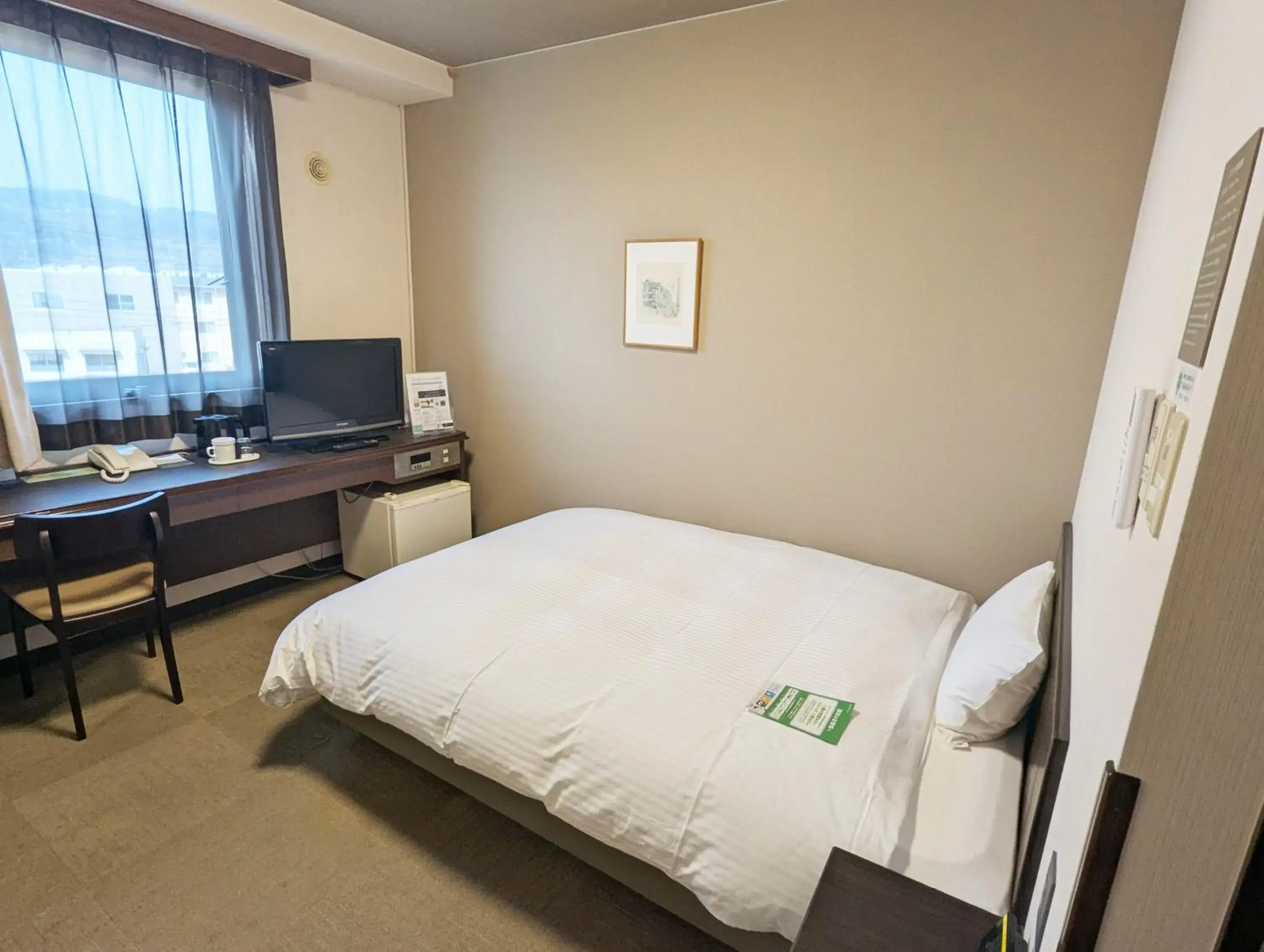 Single Room - single occupancy - Non-Smoking in Hotel Route-Inn Court Shinonoi Single Room - single occupancy - Non-Smoking in Hotel Route-Inn Court Shinonoi
