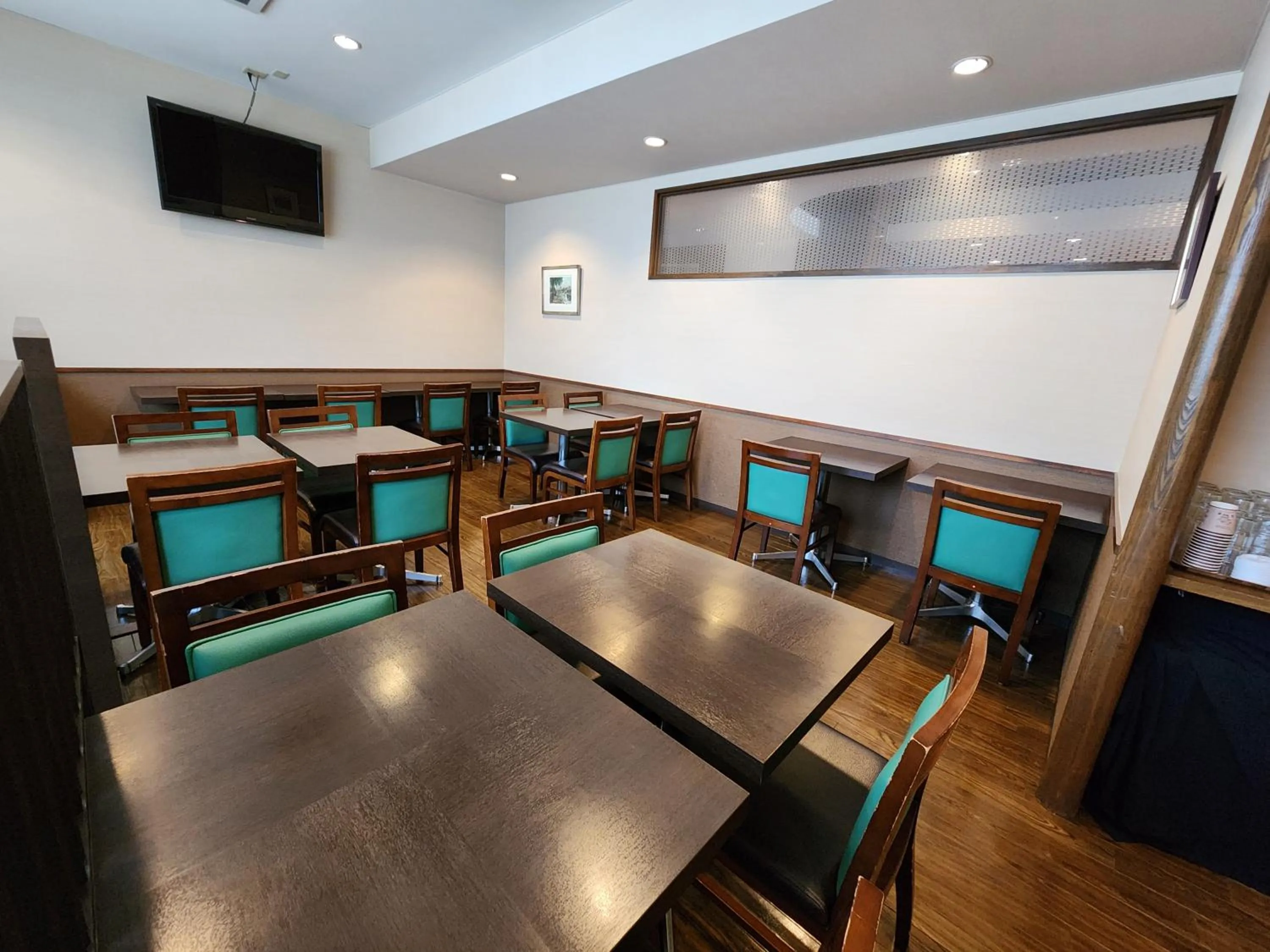 Restaurant/places to eat in Hotel Route-Inn Court Shinonoi