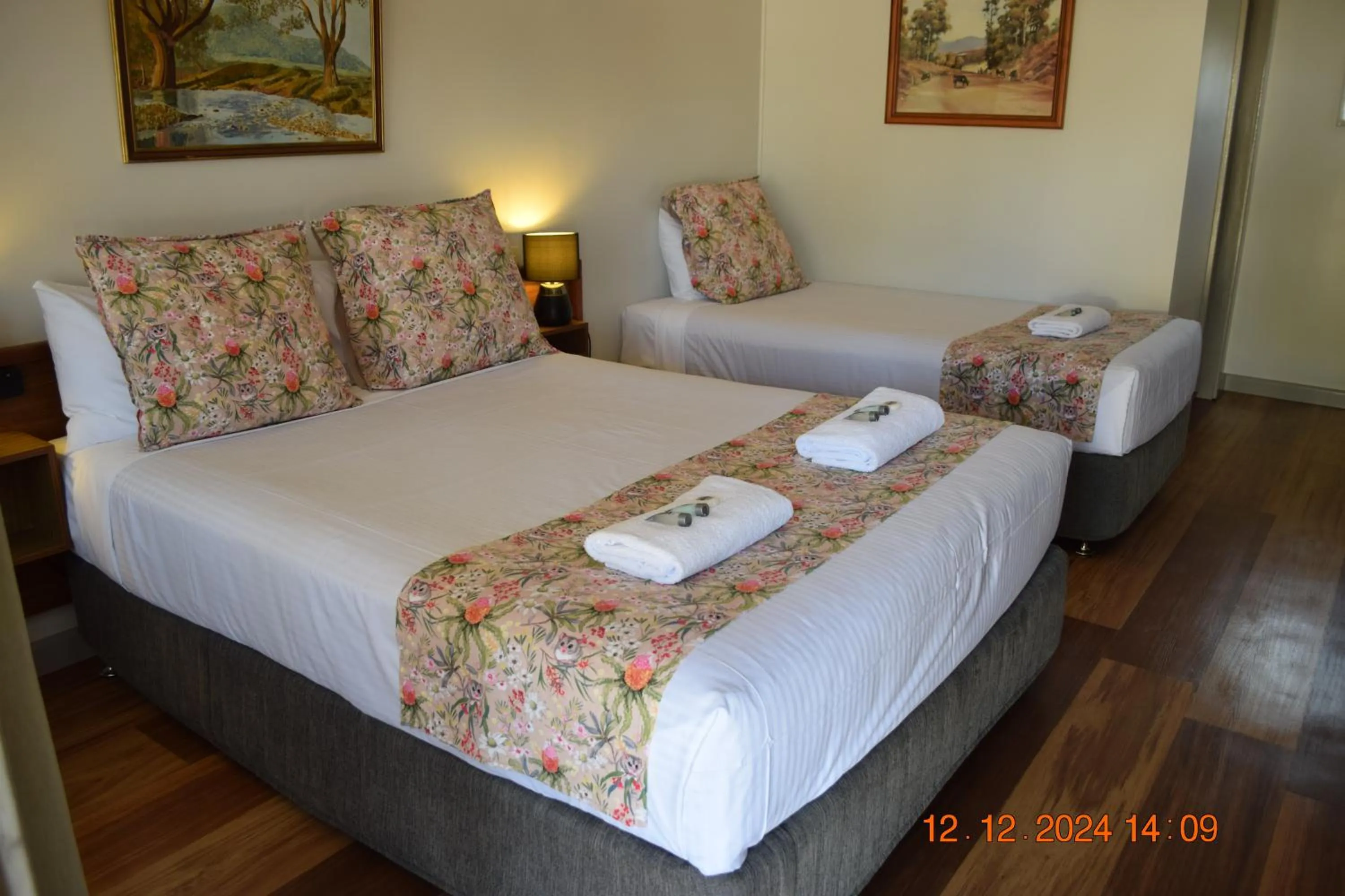 Bedroom, Bed in Taree Country Motel