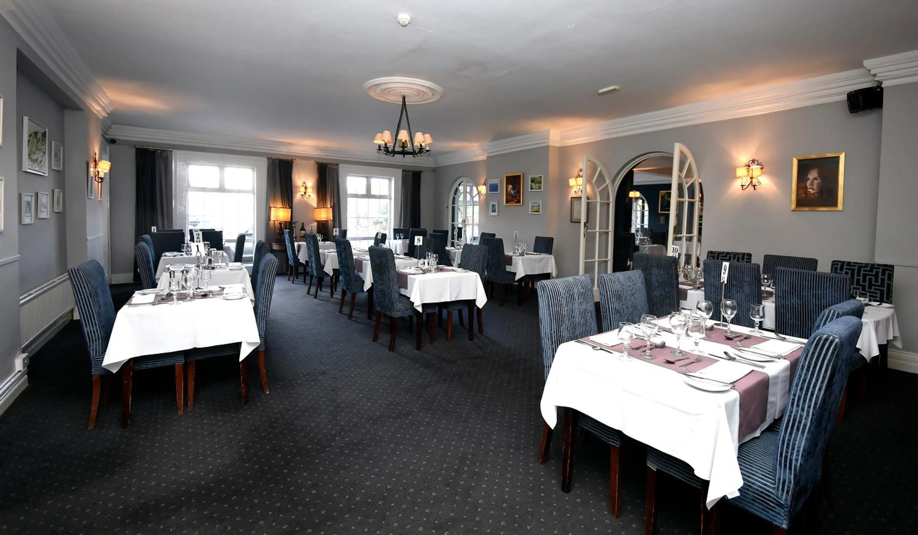 Restaurant/places to eat in Leenane Hotel