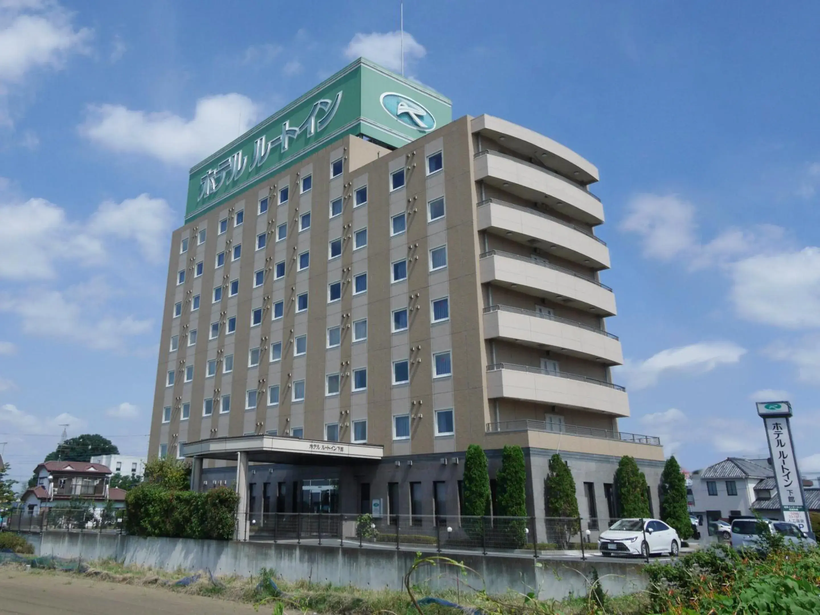 Property building in Hotel Route-Inn Shimodate Property building in Hotel Route-Inn Shimodate