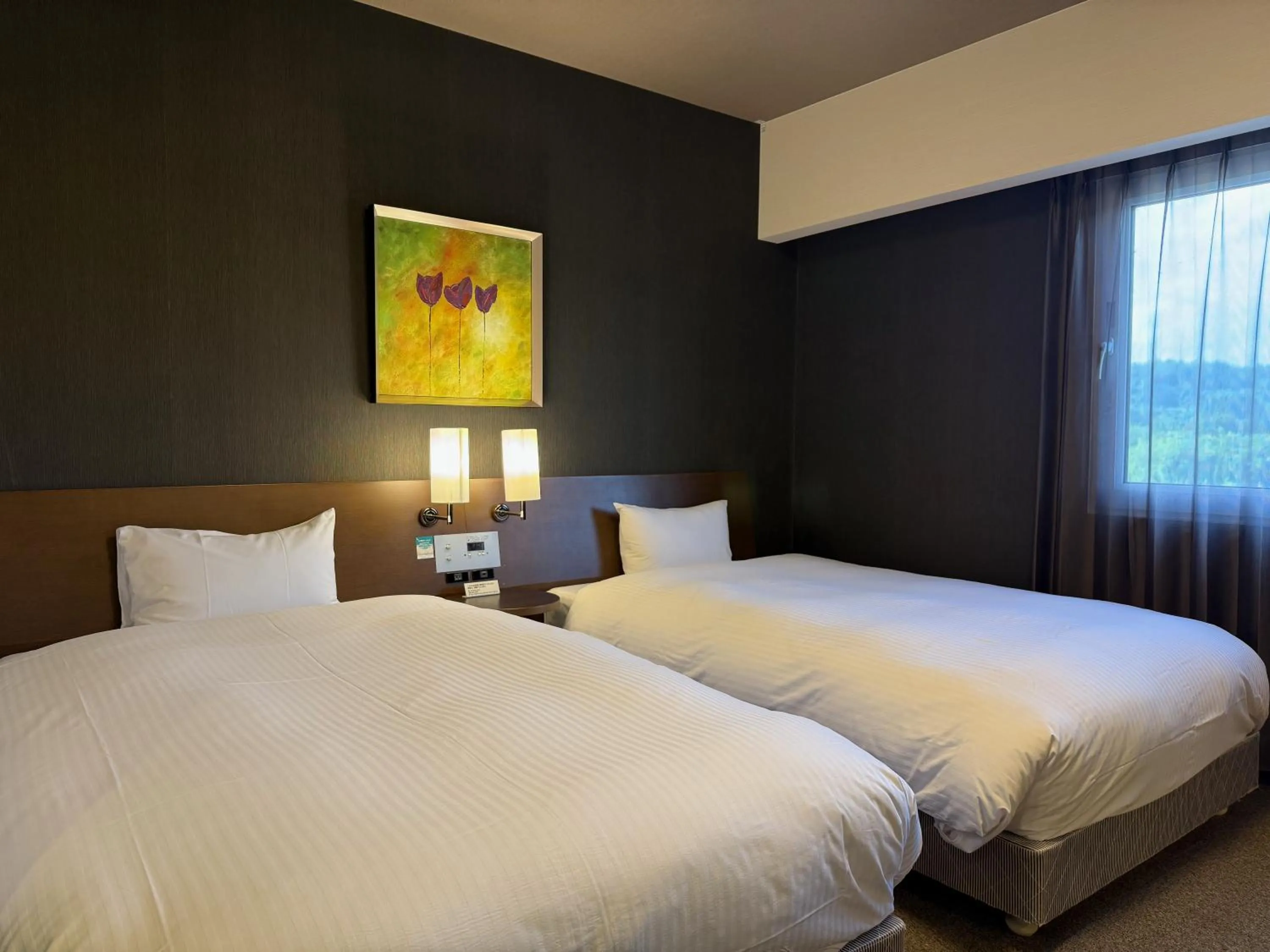 Photo of the whole room, Bed in Hotel Route-Inn Ichinoseki Inter