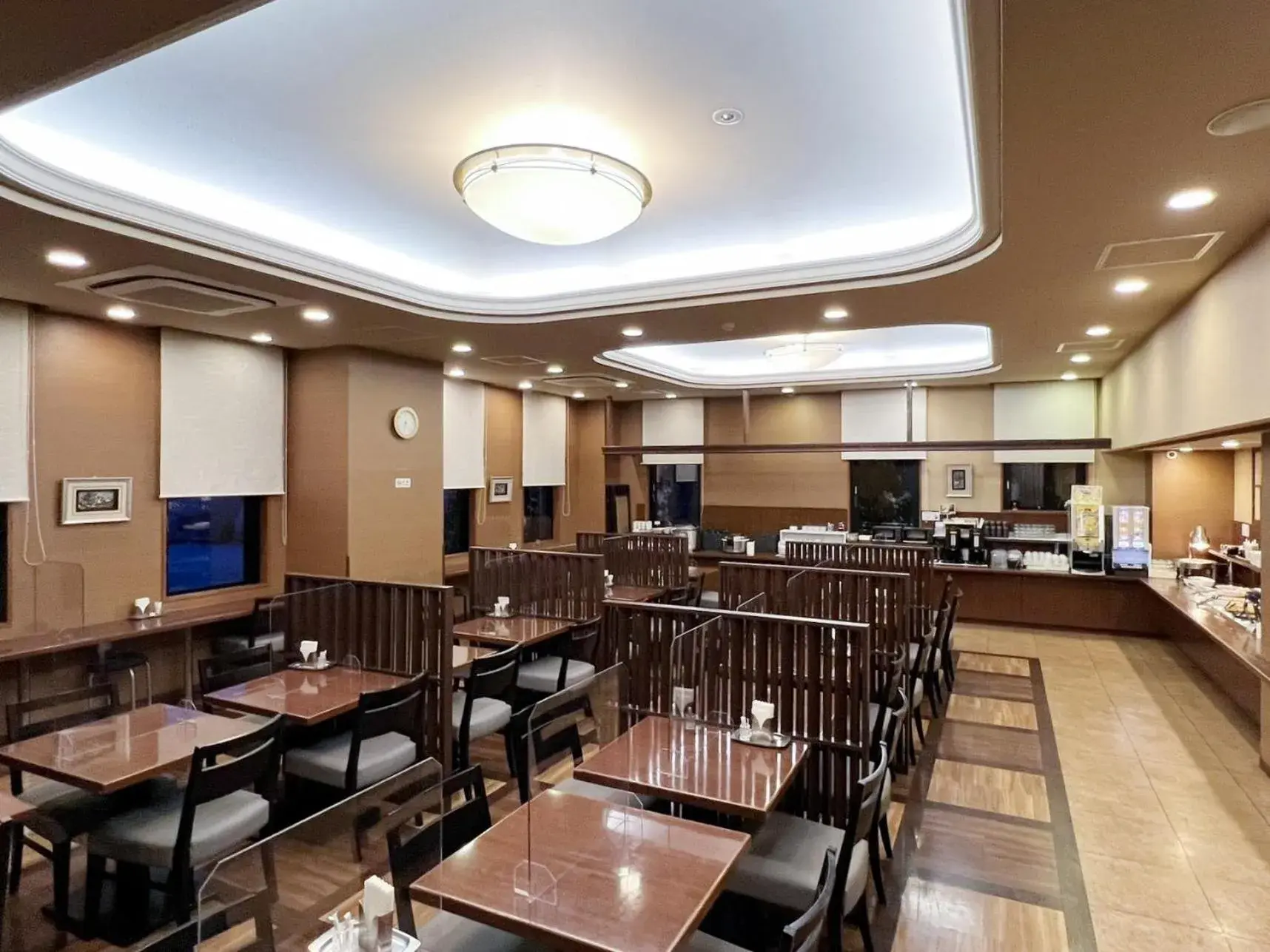 Restaurant/places to eat in Hotel Route-Inn Ichinoseki Inter Restaurant/places to eat in Hotel Route-Inn Ichinoseki Inter