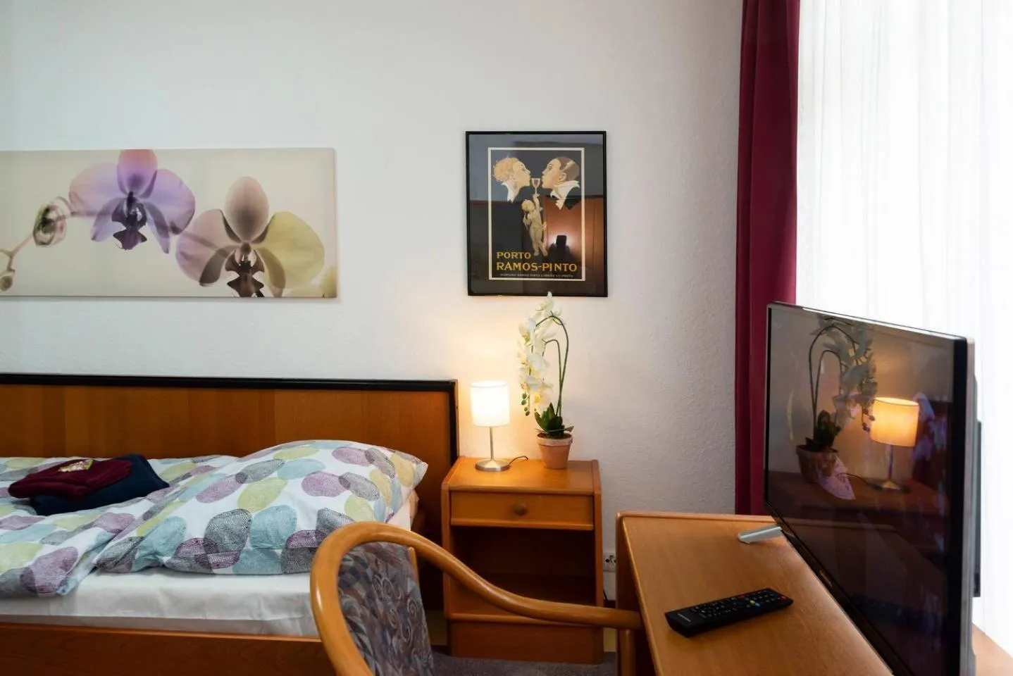 Bed in Morgentau Appartement