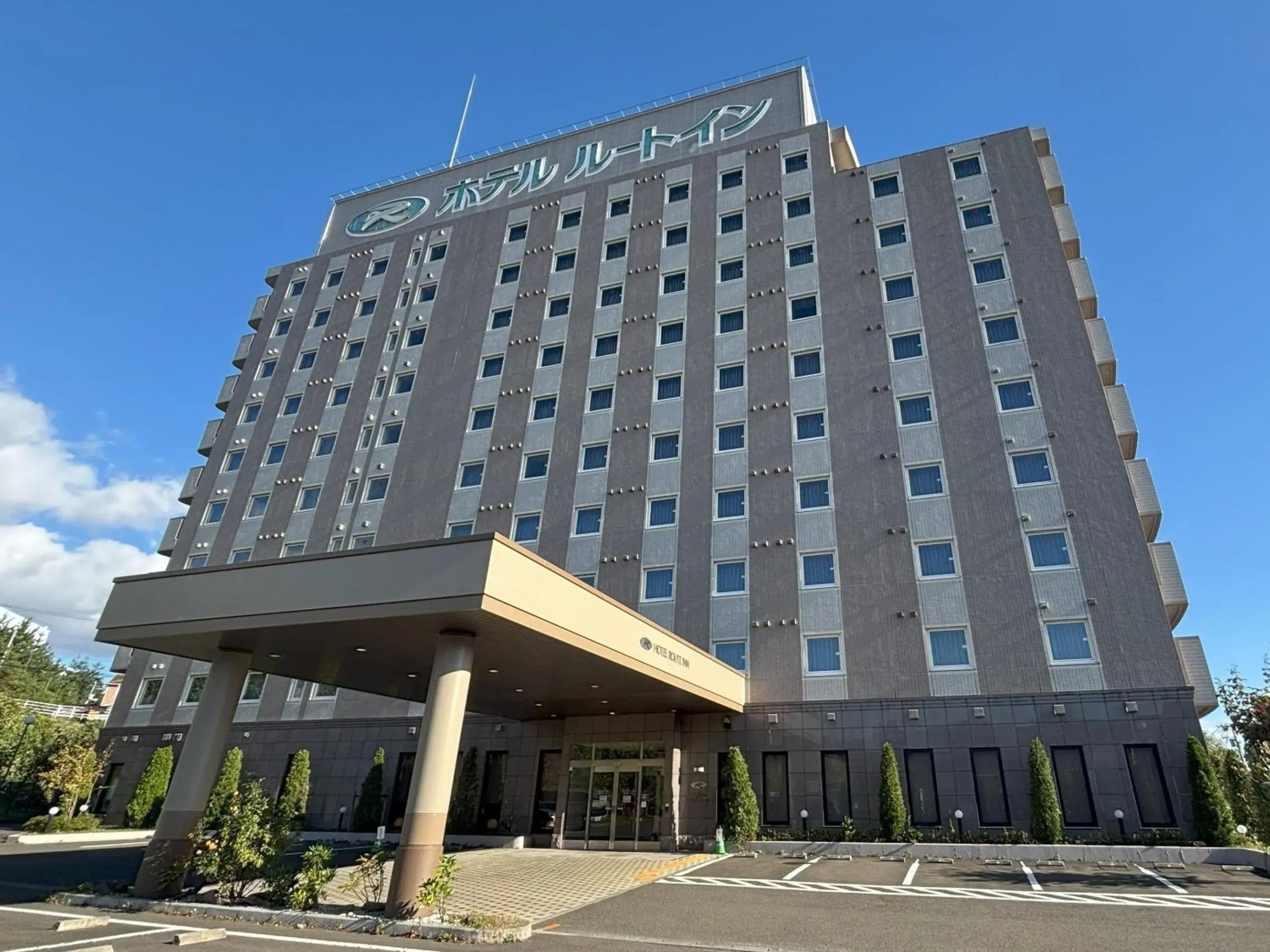 Property building in Hotel Route-Inn Sendaiizumi Inter Property building in Hotel Route-Inn Sendaiizumi Inter