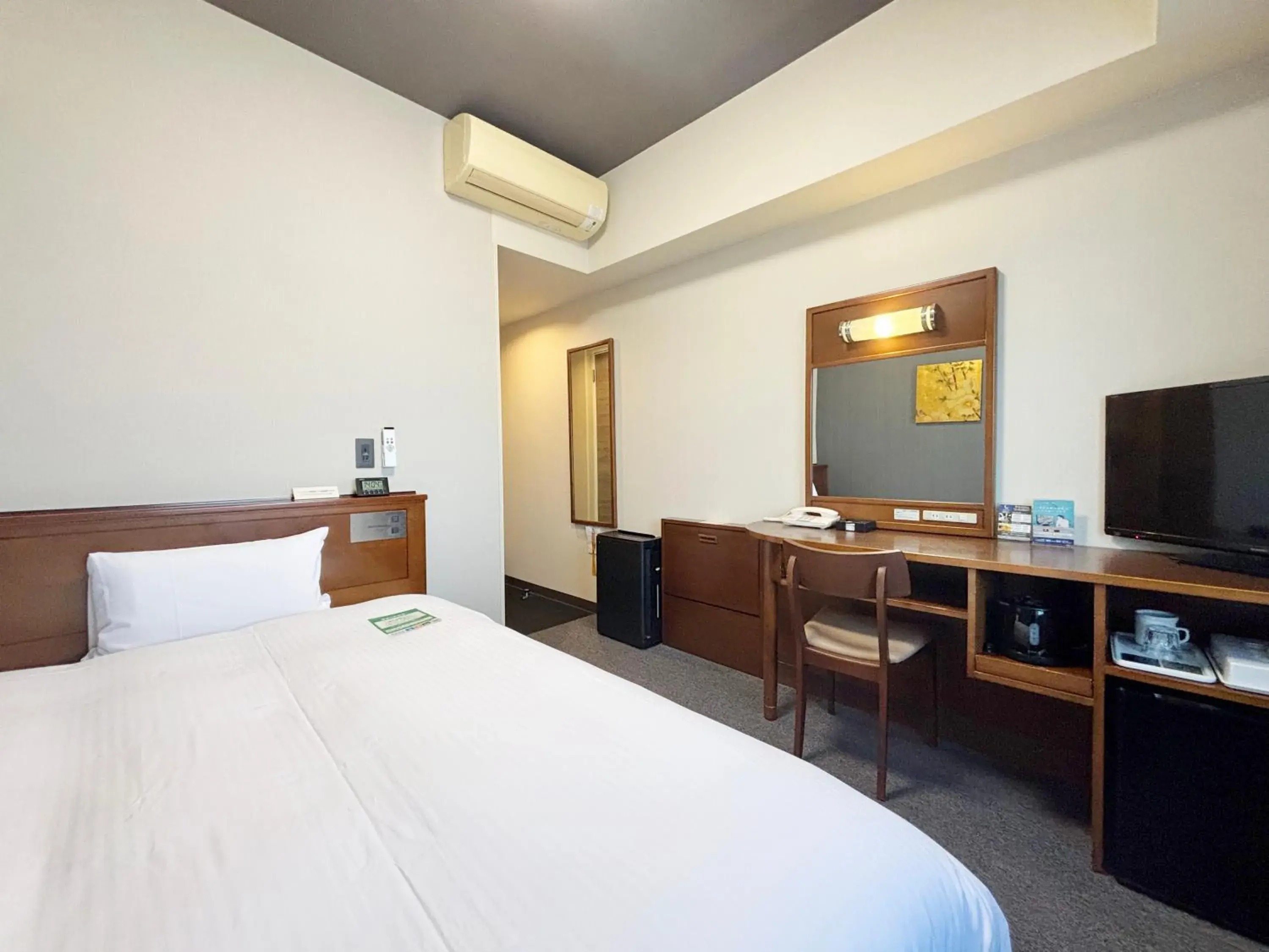 Single Room - single occupancy - Non-Smoking in Hotel Route-Inn Sendaiizumi Inter Single Room - single occupancy - Non-Smoking in Hotel Route-Inn Sendaiizumi Inter