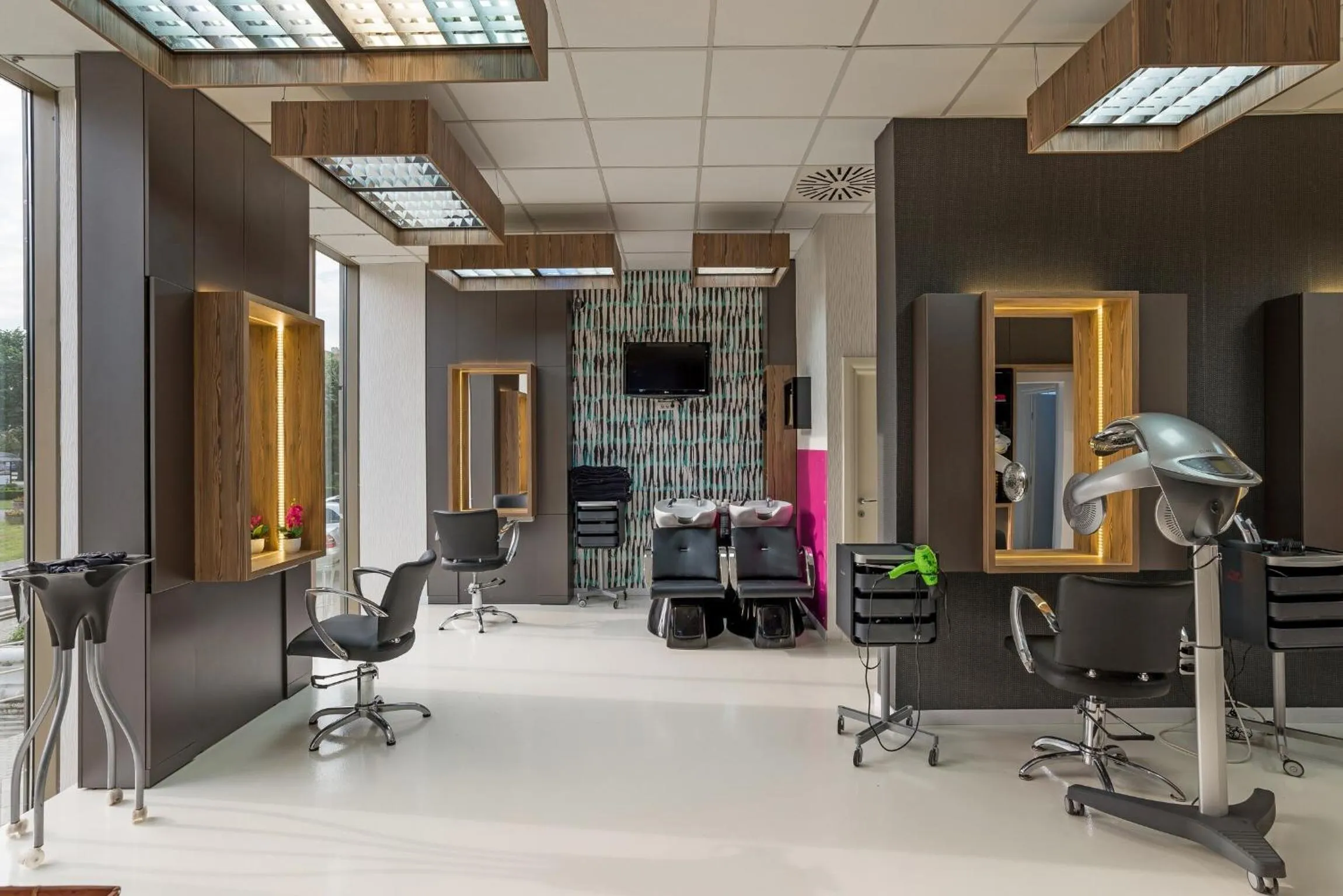 Area and facilities in Hotel Continental