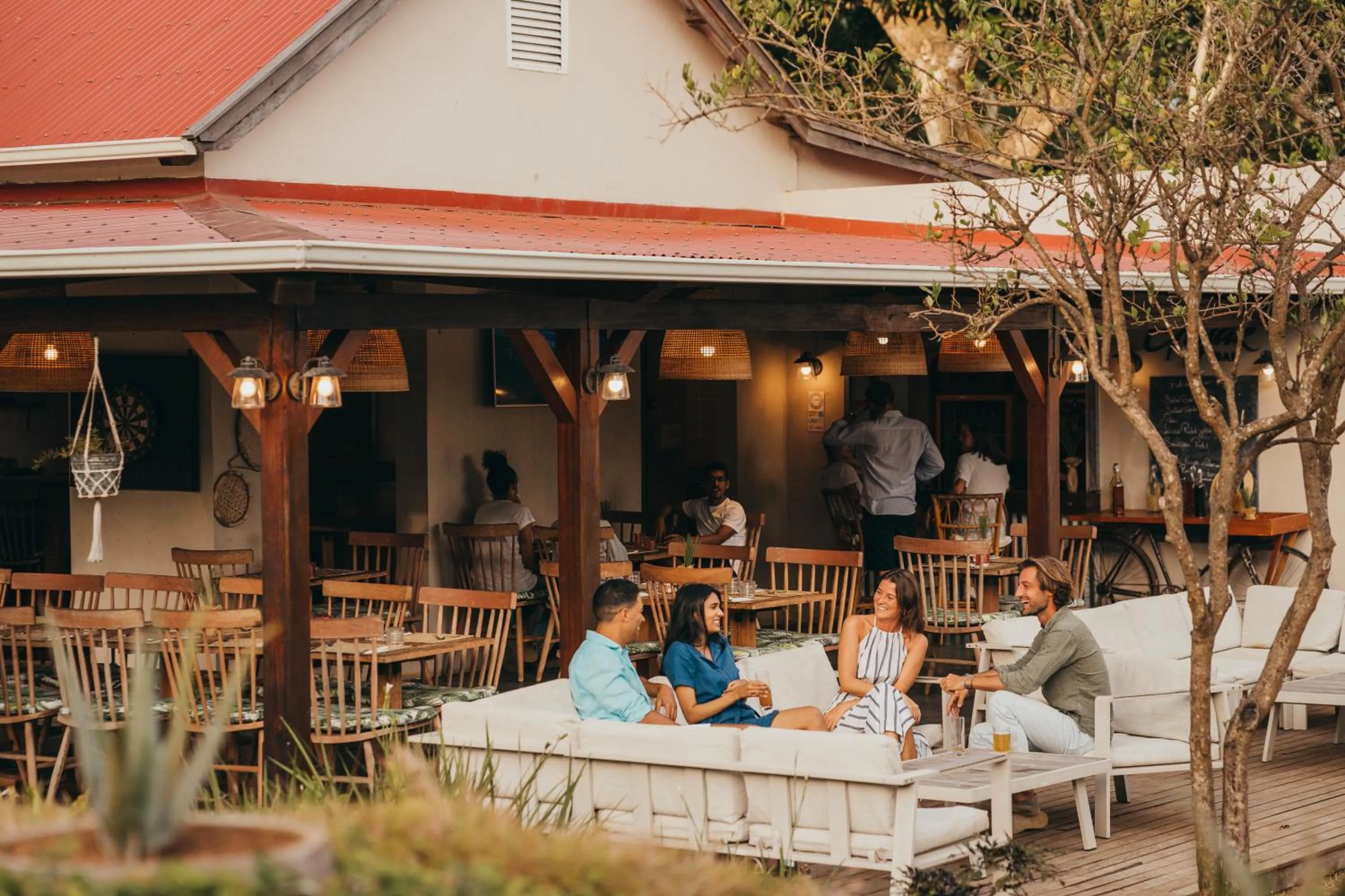 Restaurant/places to eat in Kaz'alala Hosted B&B