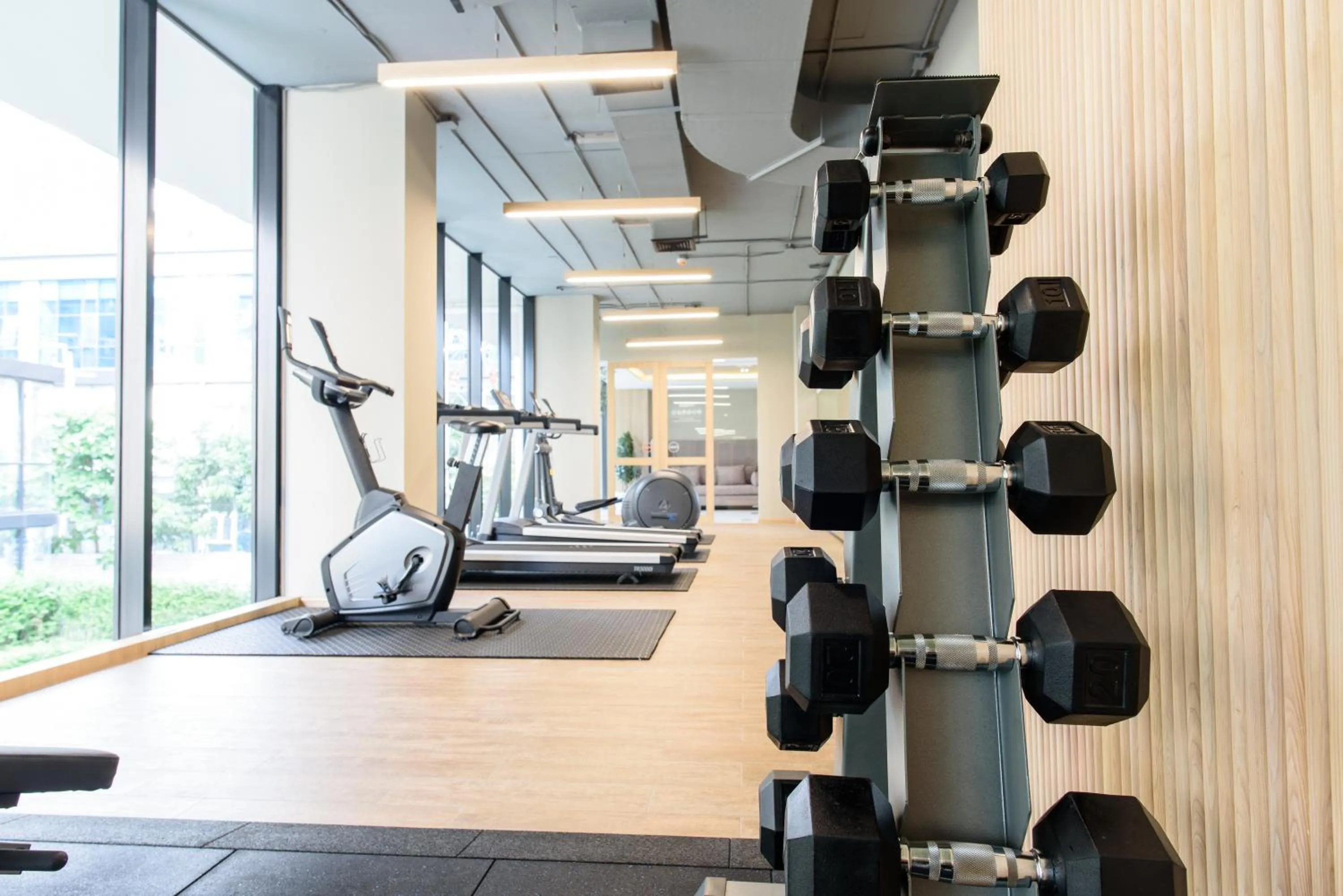 Fitness centre/facilities in Alix Bangkok Hotel