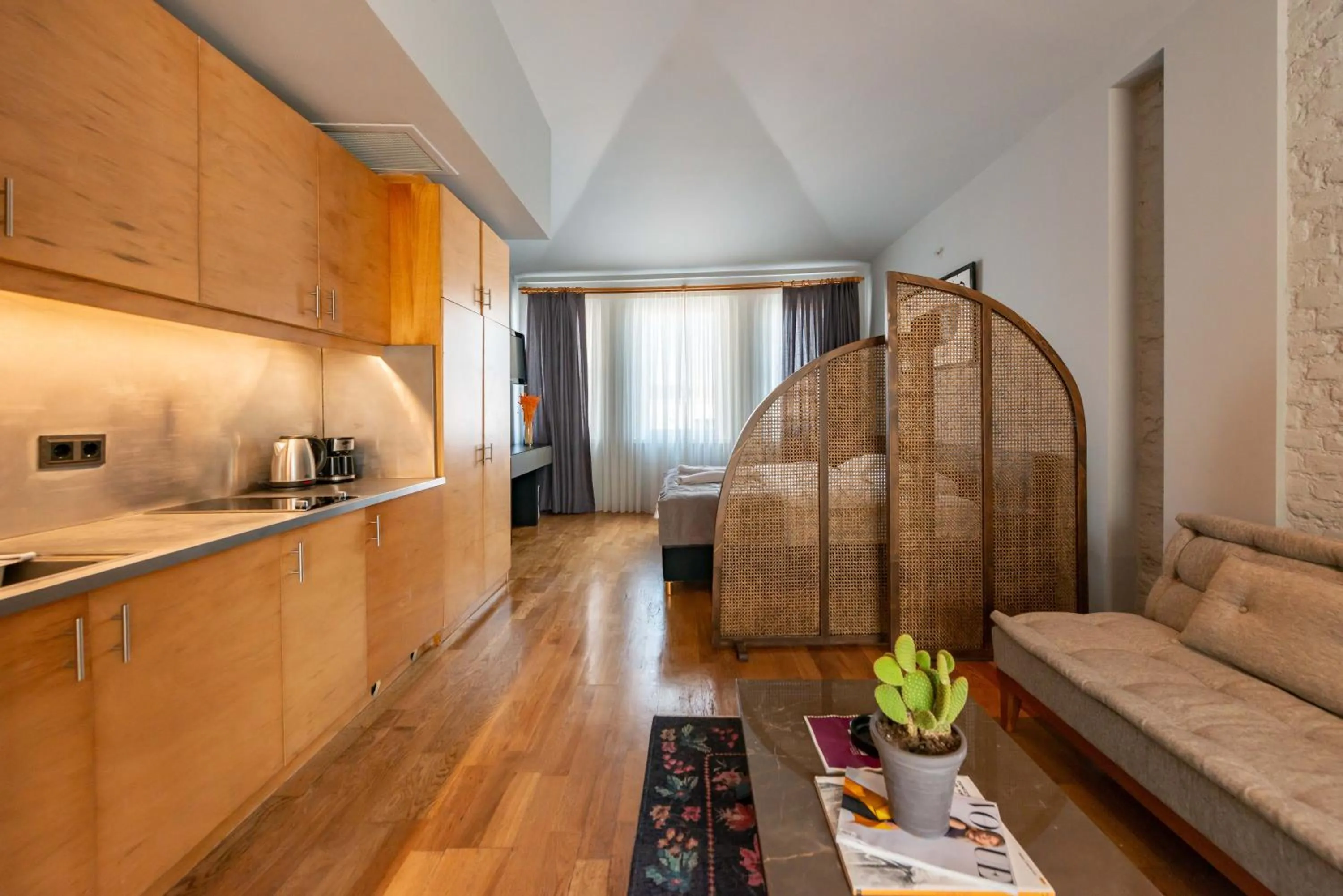 Kitchen or kitchenette in Mayer Loft Suites