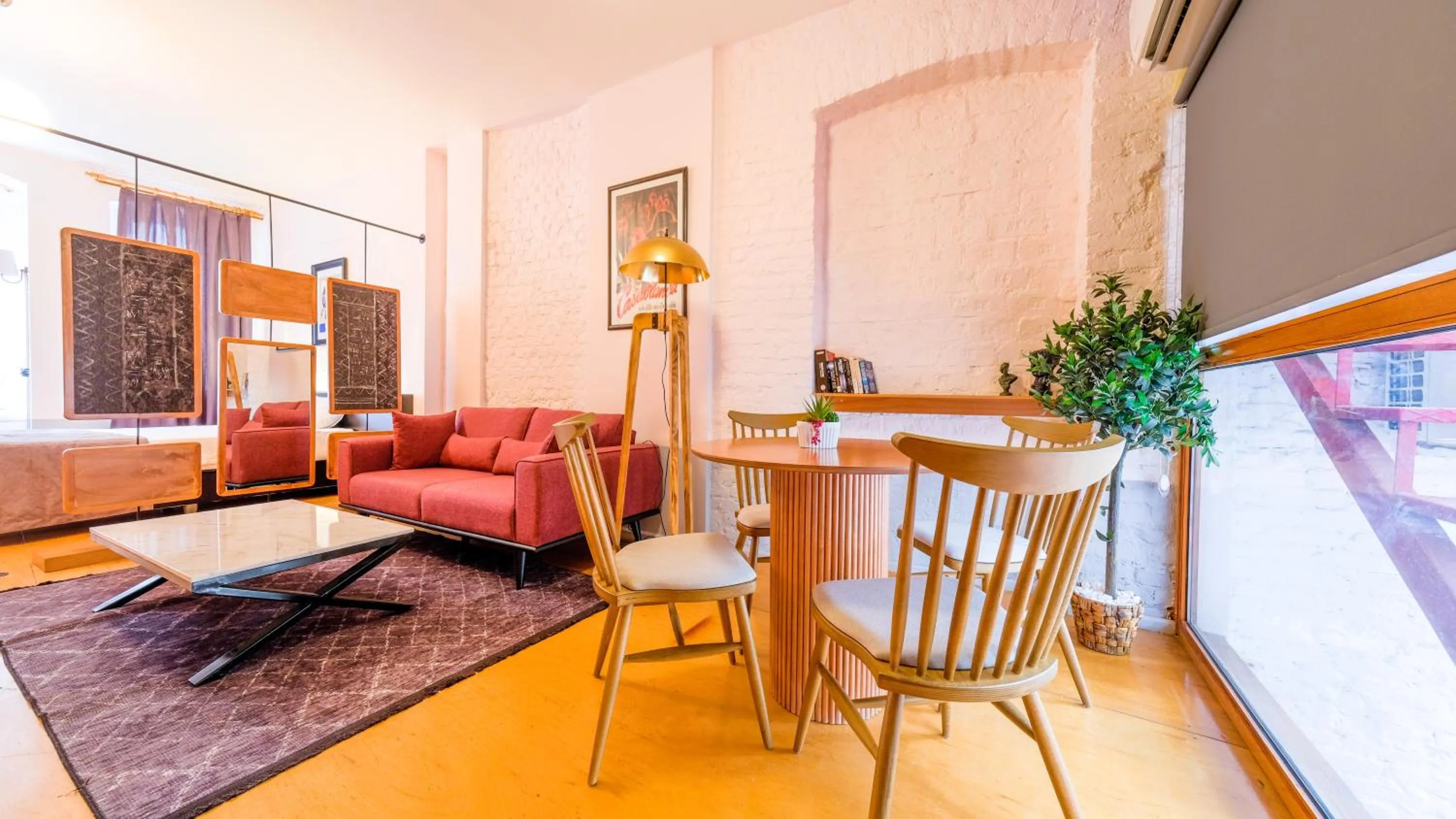 Seating area in Mayer Loft Suites