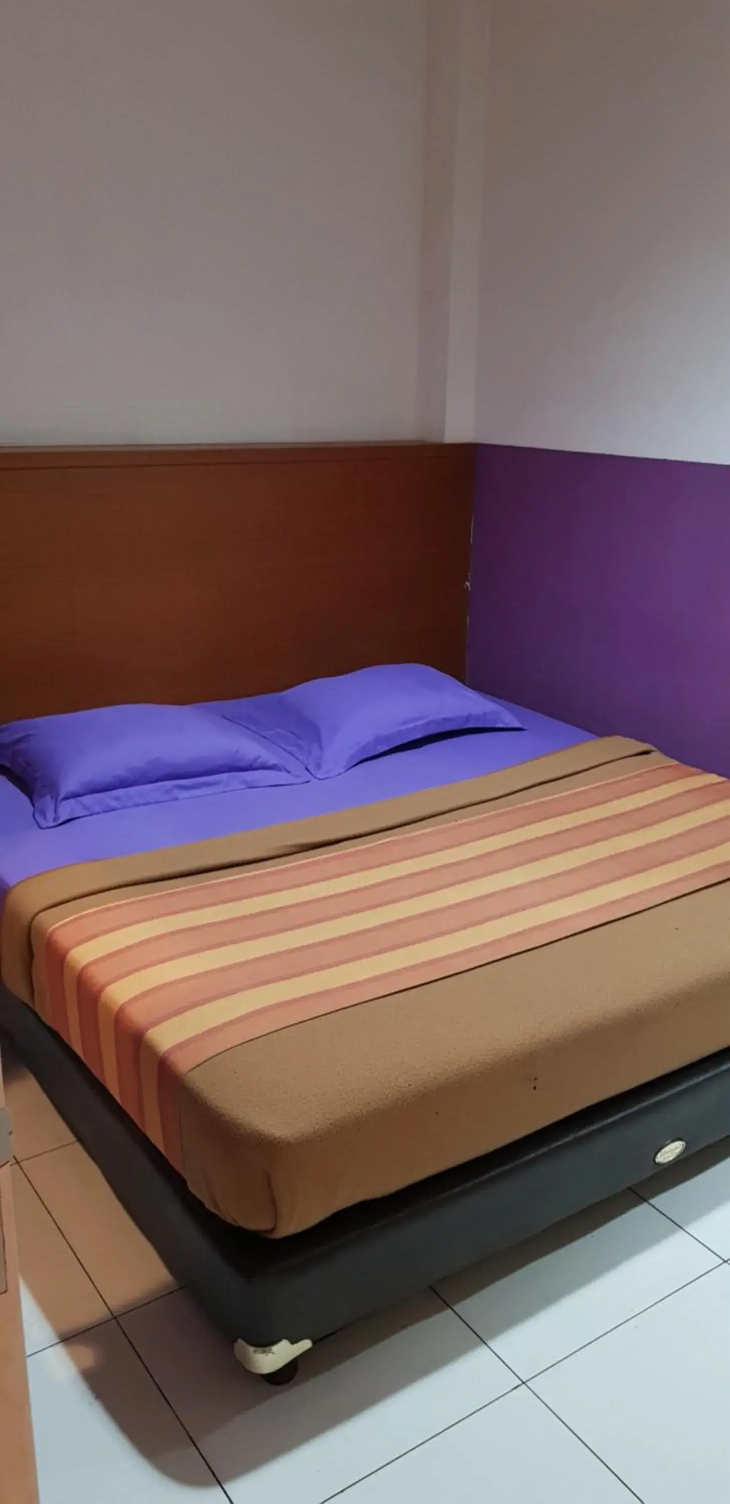 Deluxe Double or Twin Room in Hotel Dequr Jakarta Kota Deluxe Double or Twin Room in Hotel Dequr Jakarta Kota