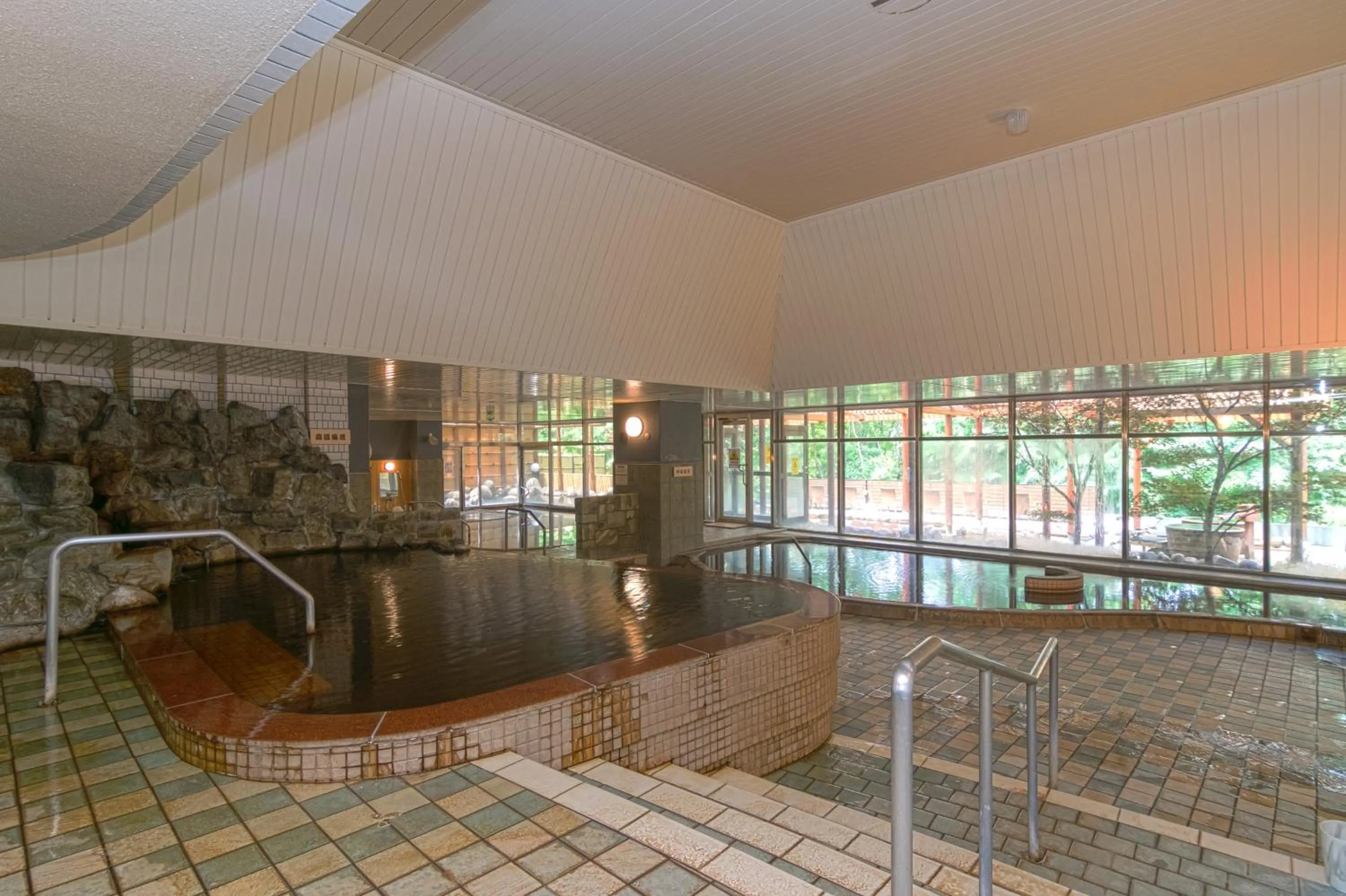 Hot Spring Bath in Tokachi Makubetsu Onsen Grandvrio Hotel