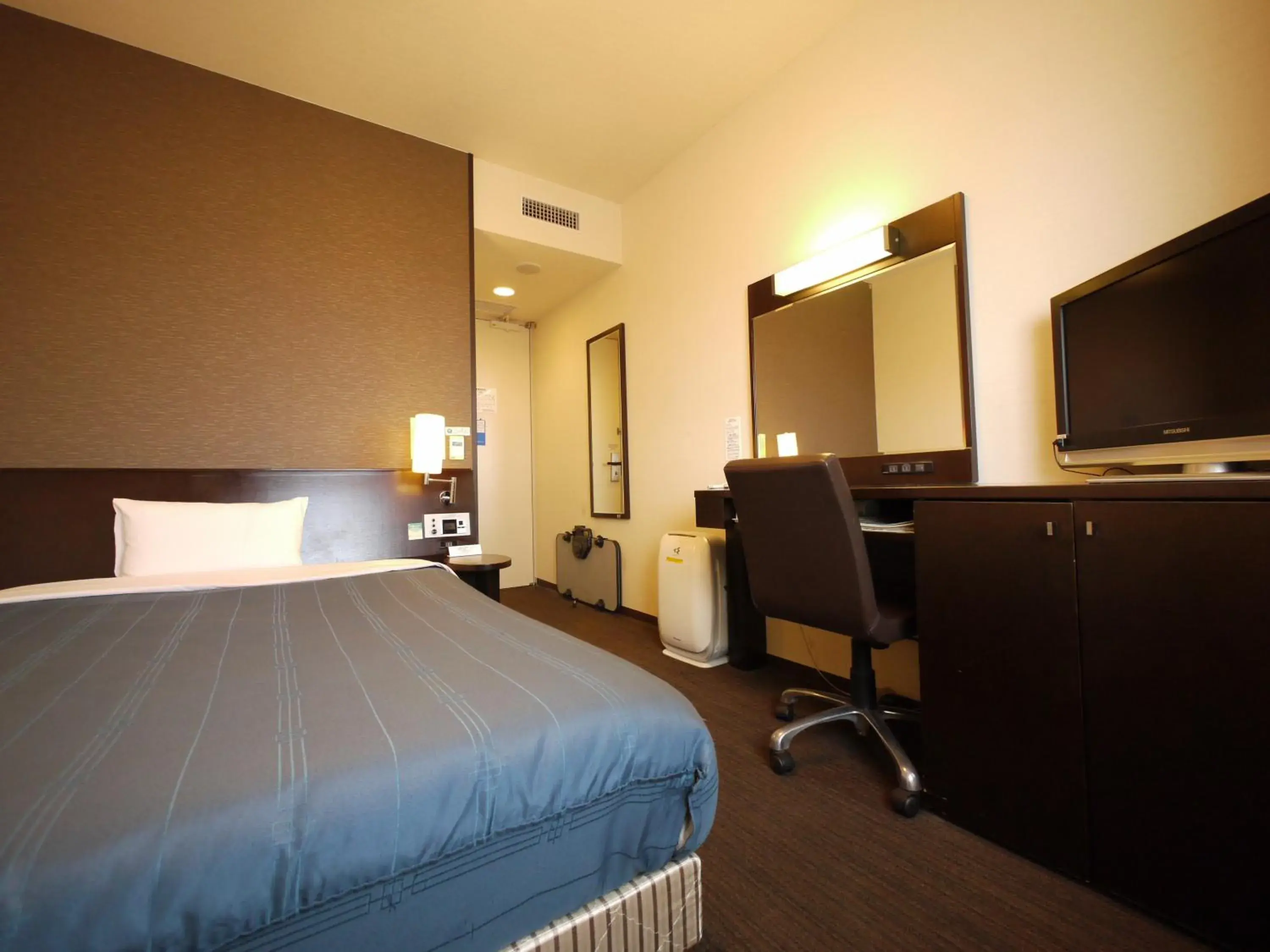 Comfort Single Room - single occupancy - Smoking in Hotel Route-Inn Higashimuroran Ekimae Comfort Single Room - single occupancy - Smoking in Hotel Route-Inn Higashimuroran Ekimae