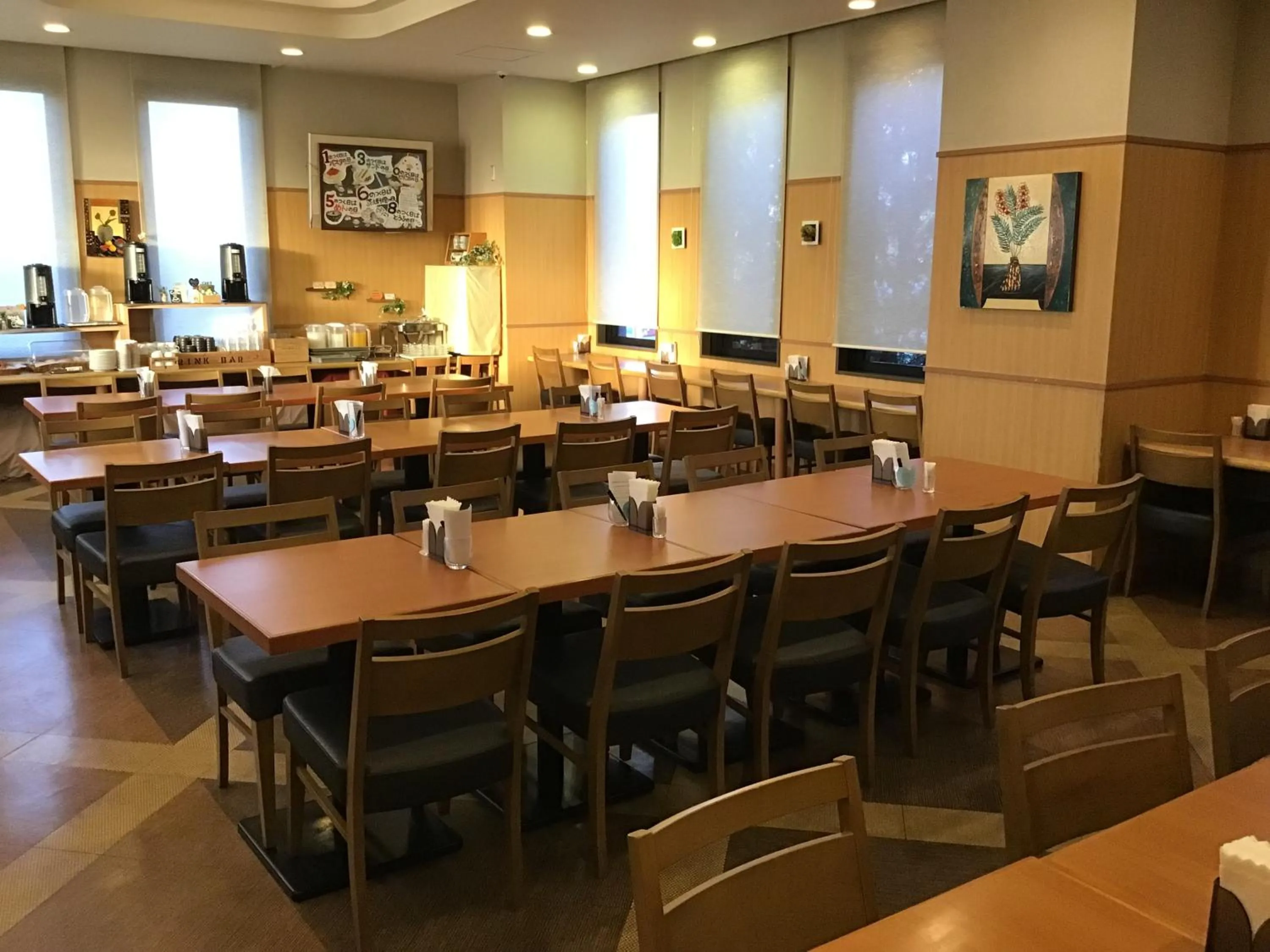 Restaurant/places to eat in Hotel Route-Inn Tosu Ekimae