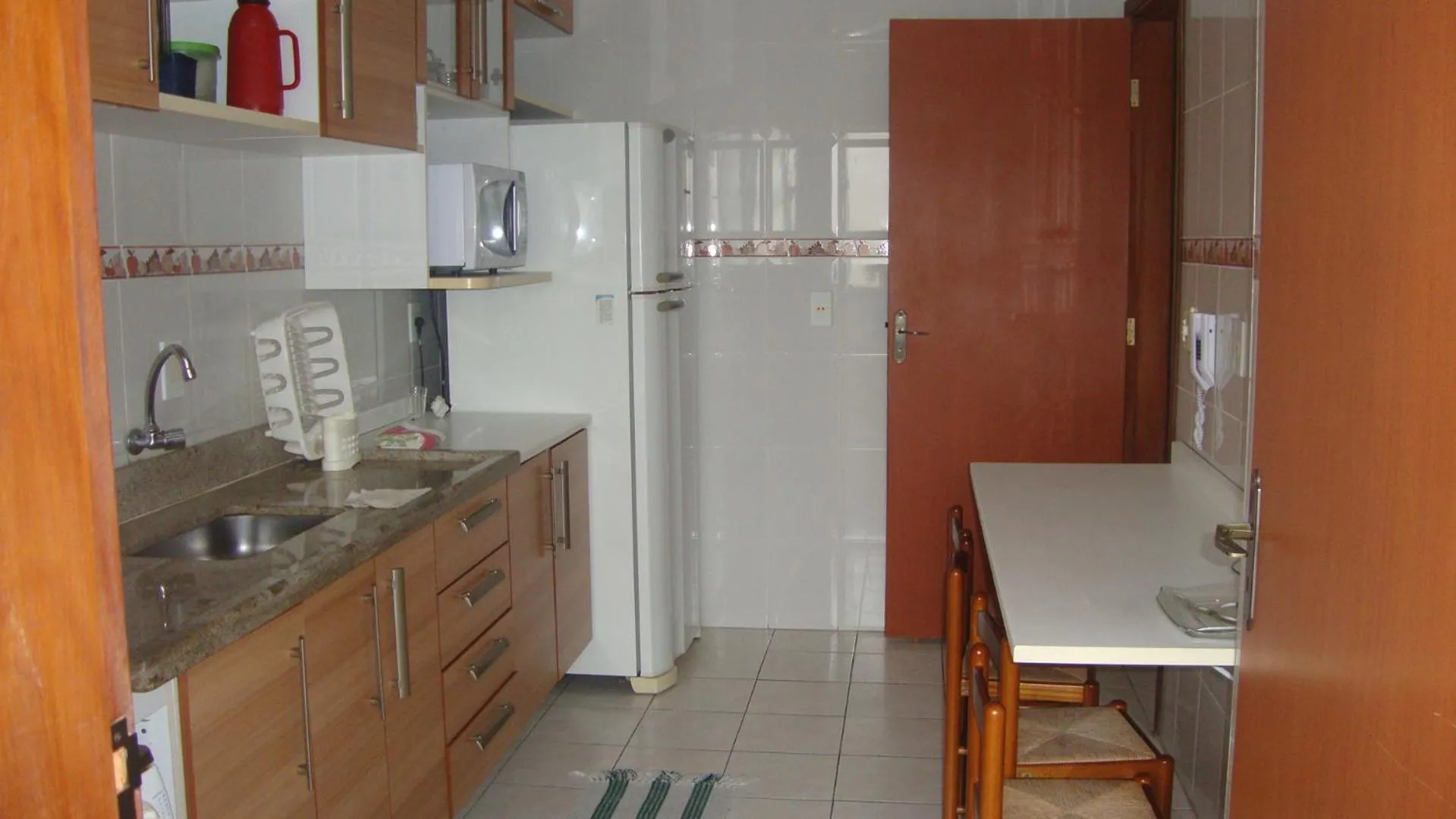 Apartamento Guilhermina - Ed Frente ao Mar