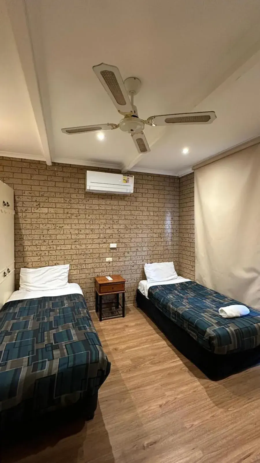 Bedroom, Bed in Belltower Motor Inn Bedroom, Bed in Belltower Motor Inn