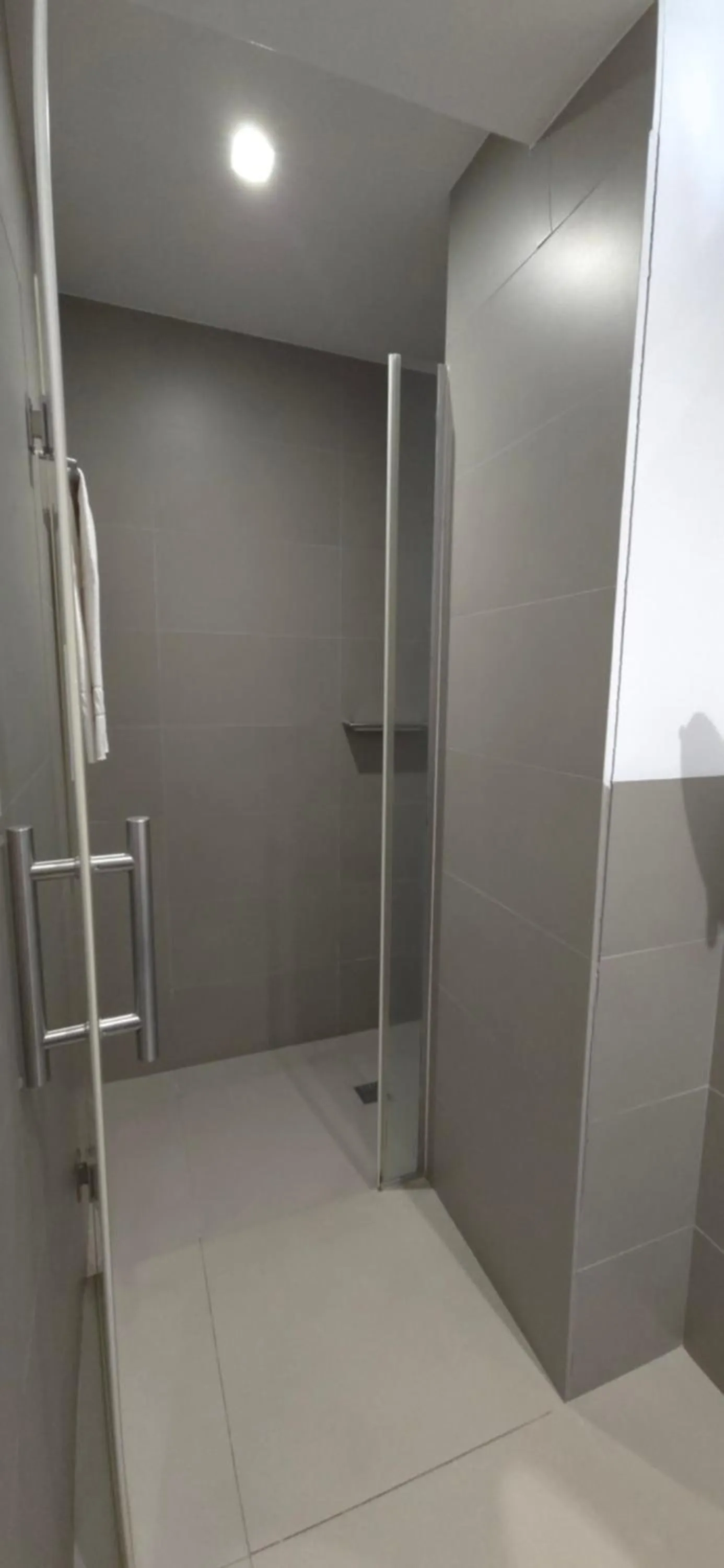 Shower in Apartamentos Turisticos Paraiso