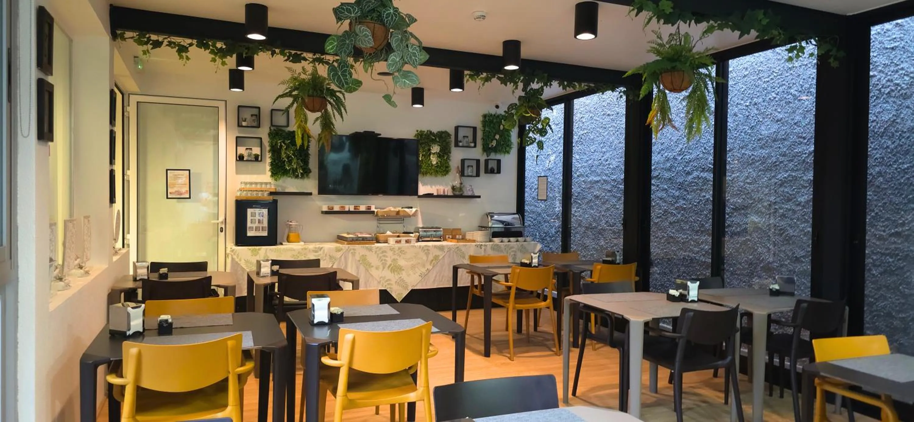 Breakfast in Apartamentos Turisticos Paraiso