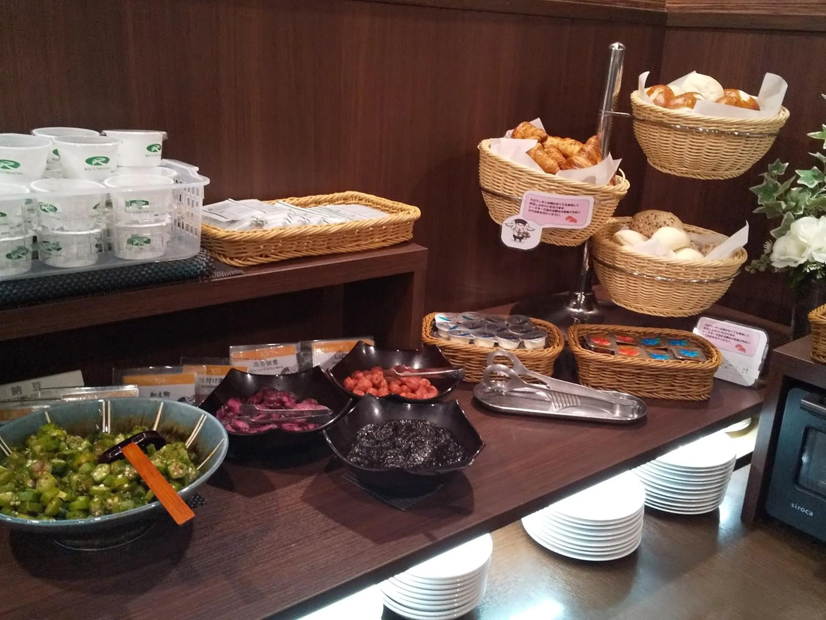 Breakfast in Hotel Route-Inn Uozu