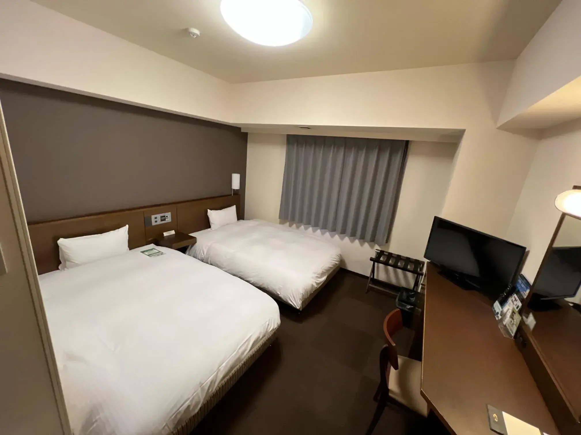 Photo of the whole room, Bed in Hotel Route-Inn Uozu Photo of the whole room, Bed in Hotel Route-Inn Uozu