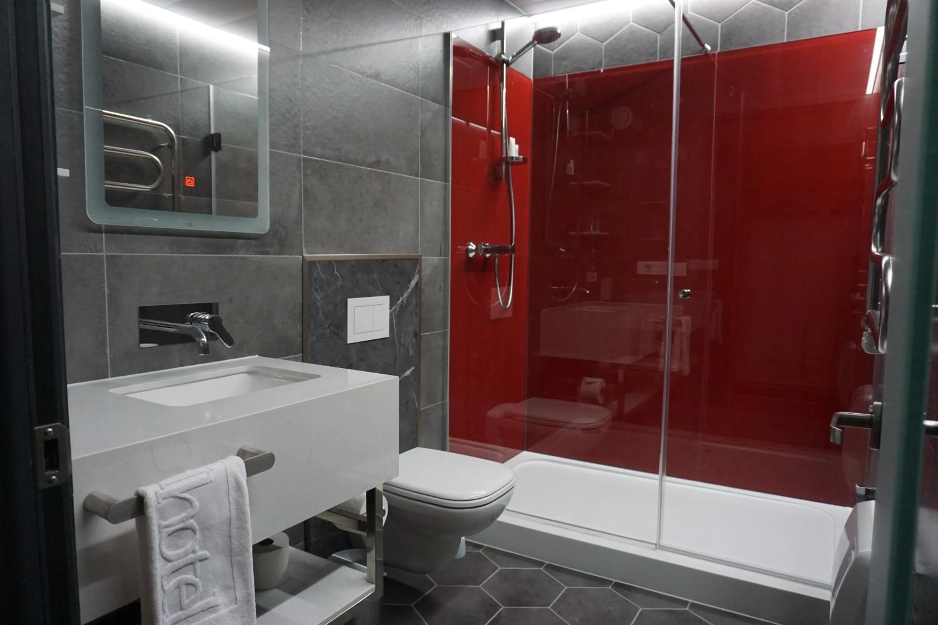 Bathroom in Landhotel