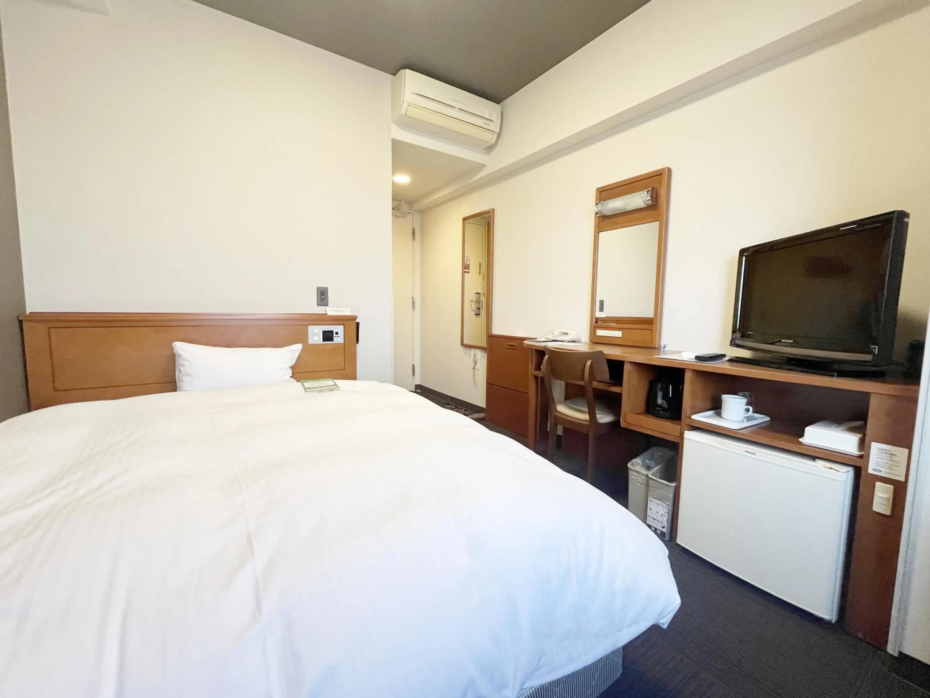 Photo of the whole room in Hotel Route-Inn Furukawa Ekimae