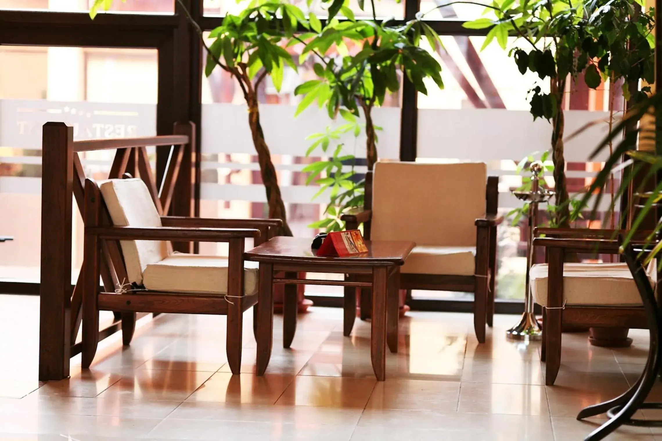 Restaurant/places to eat in Hotel Premier Restaurant/places to eat in Hotel Premier