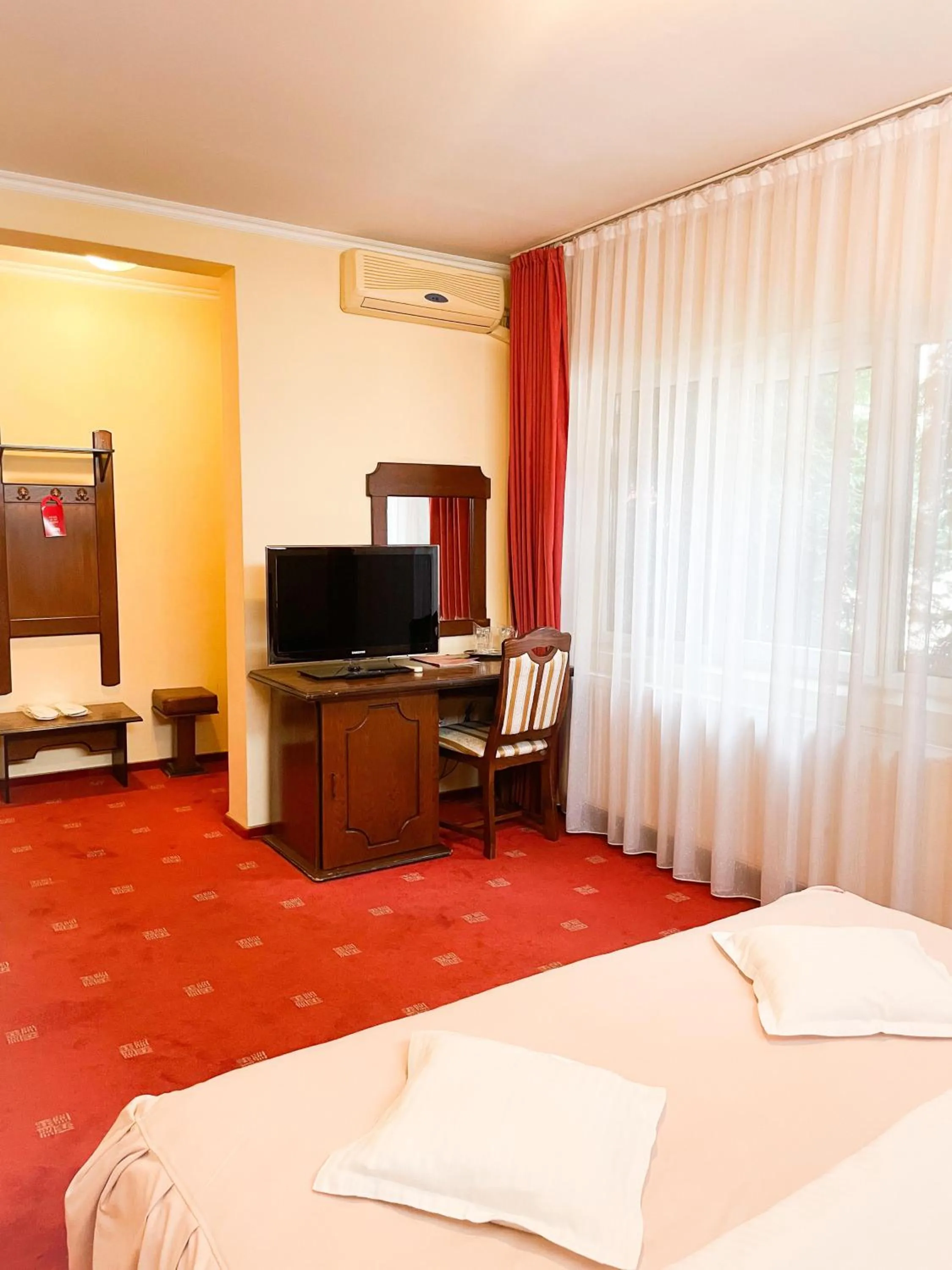 Bed in Hotel Premier