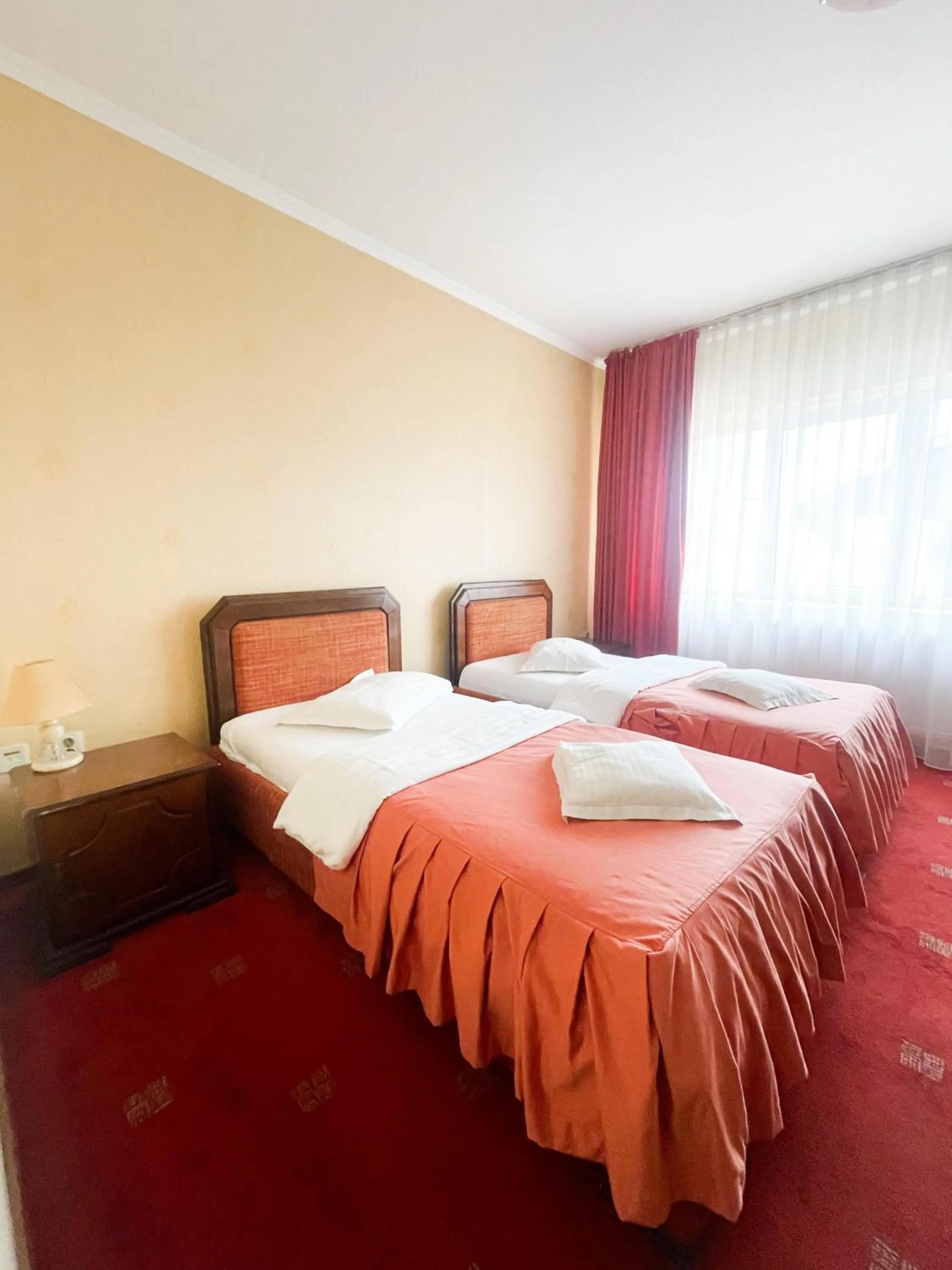 Bed in Hotel Premier