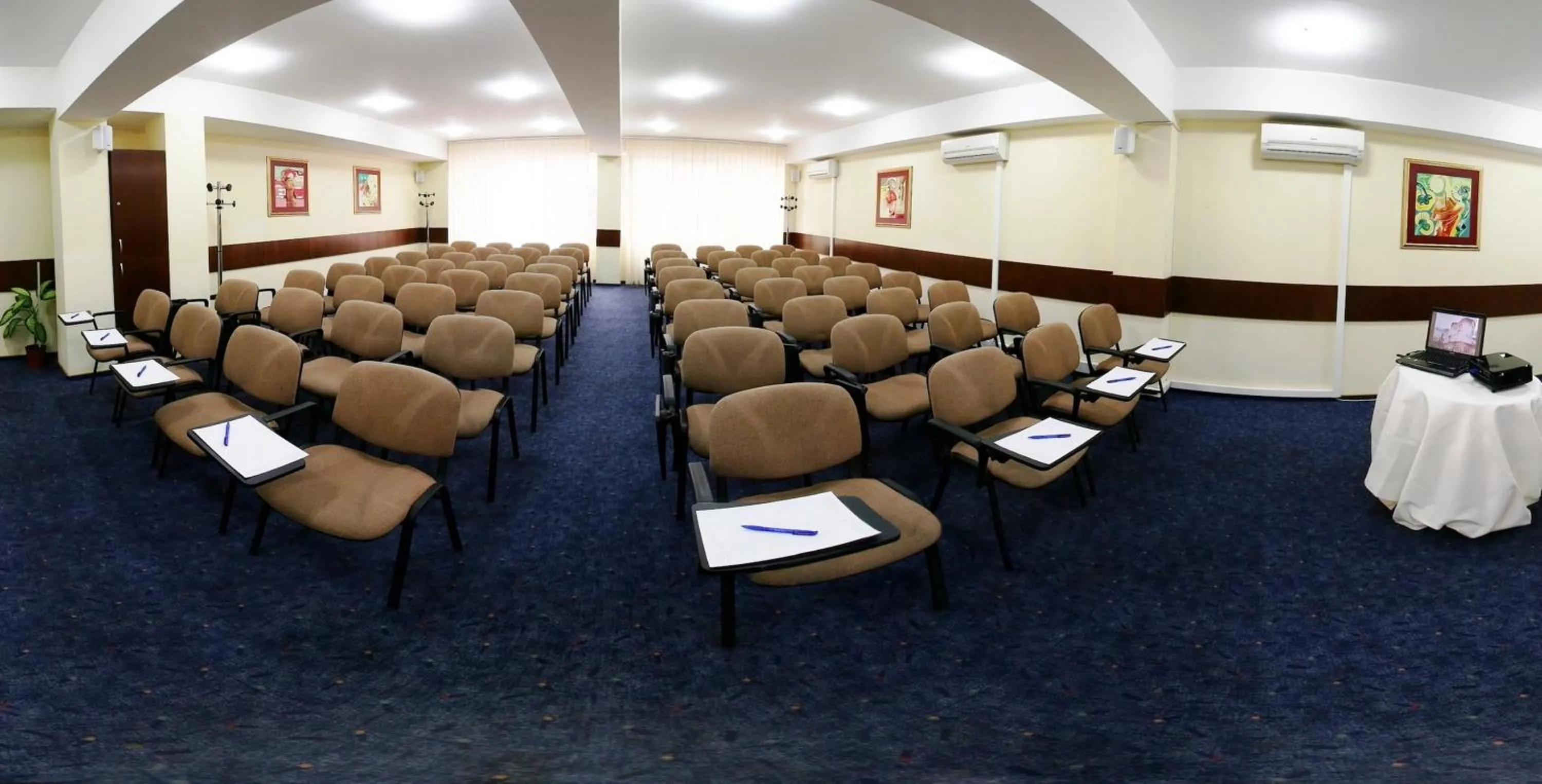 Meeting/conference room in Hotel Premier