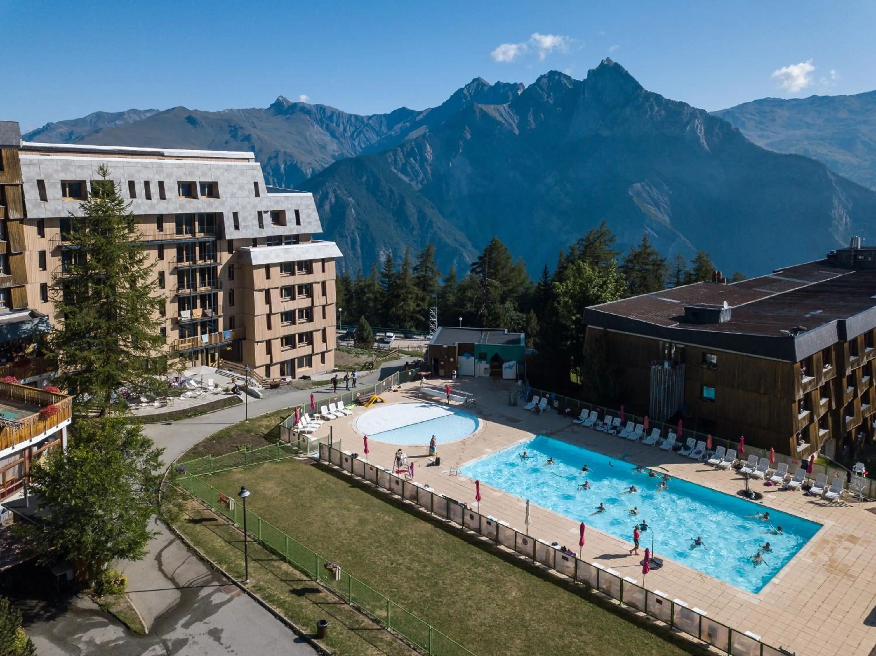 Property building in Résidence Kocoon Les Karellis - Pass activités inclus et accès gratuit et illimité à l'espace aquatique Aquarellis