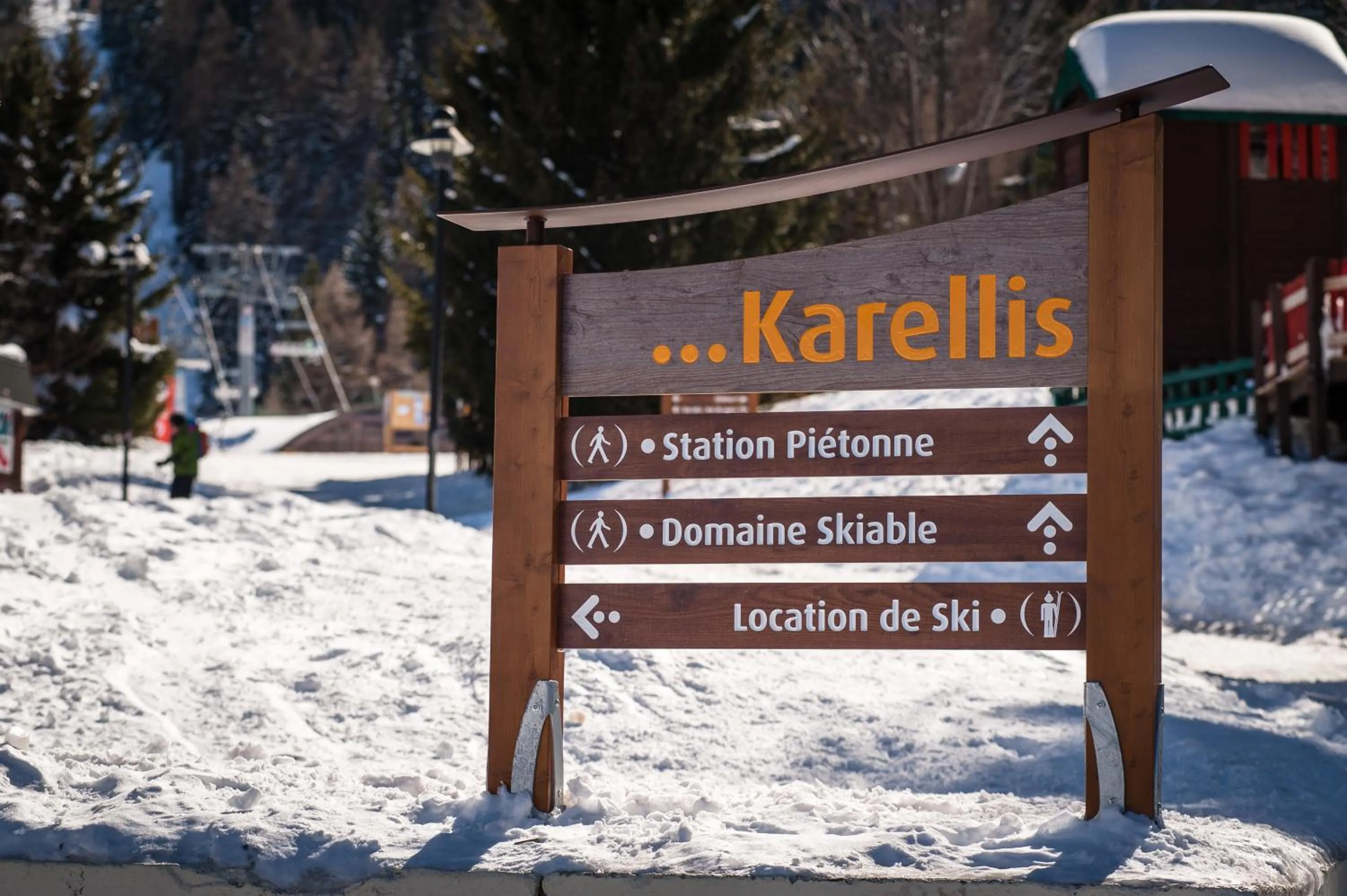 Skiing in Résidence Kocoon Les Karellis - Pass activités inclus et accès gratuit et illimité à l'espace aquatique Aquarellis