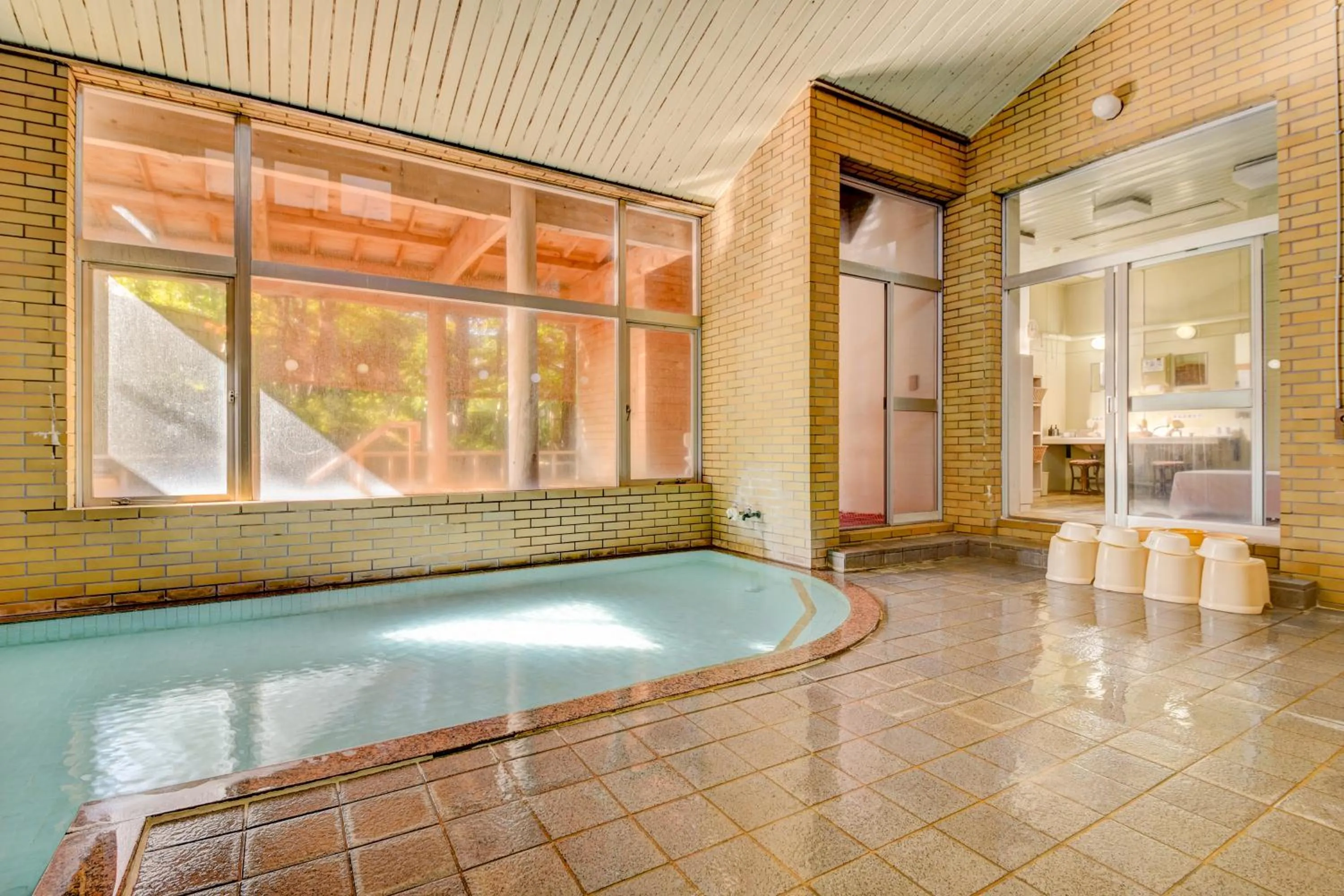 Public Bath in Yanagi No Yu