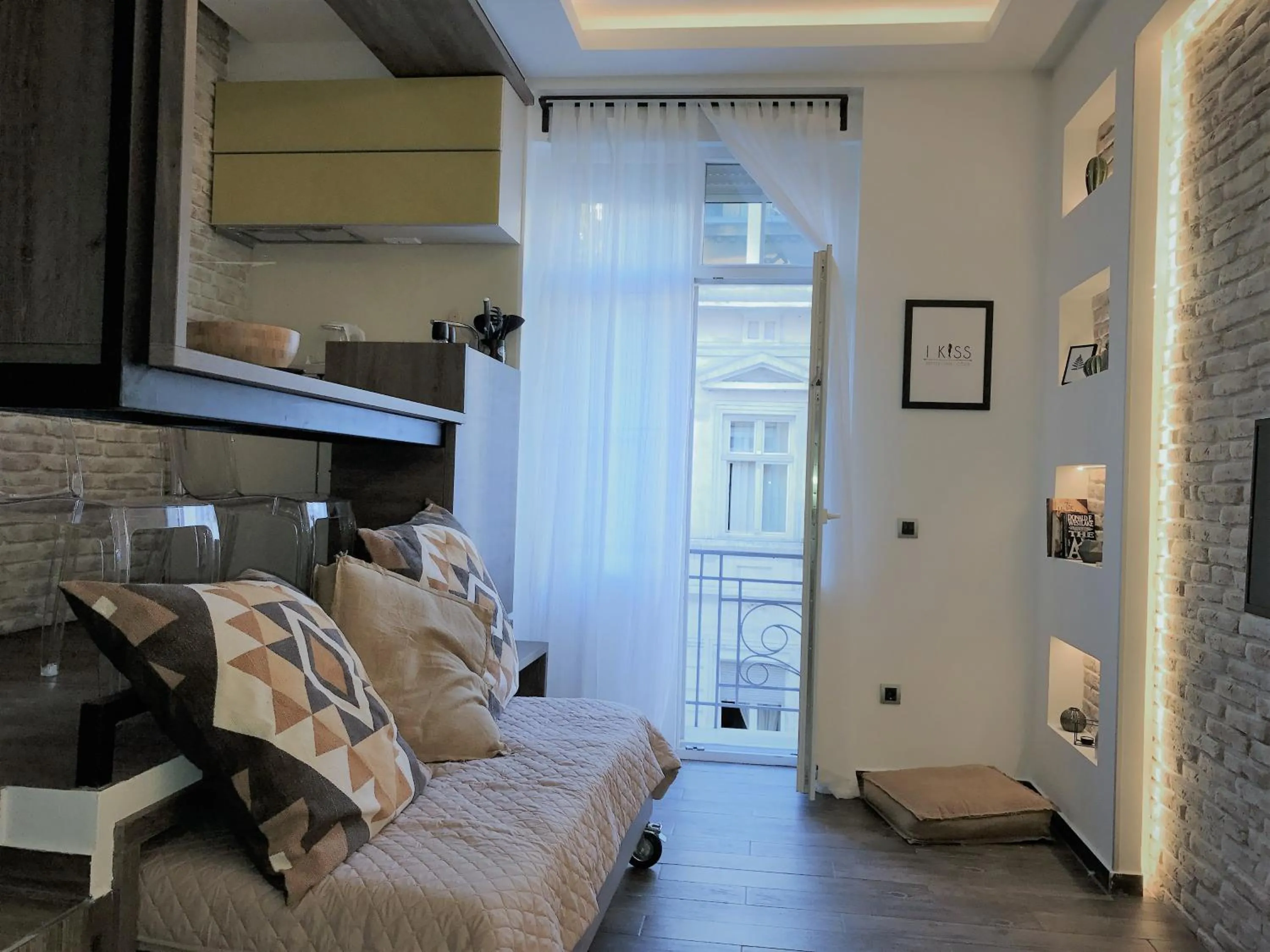 View (from property/room), Bed in Al Mattina Apartments Belgrade