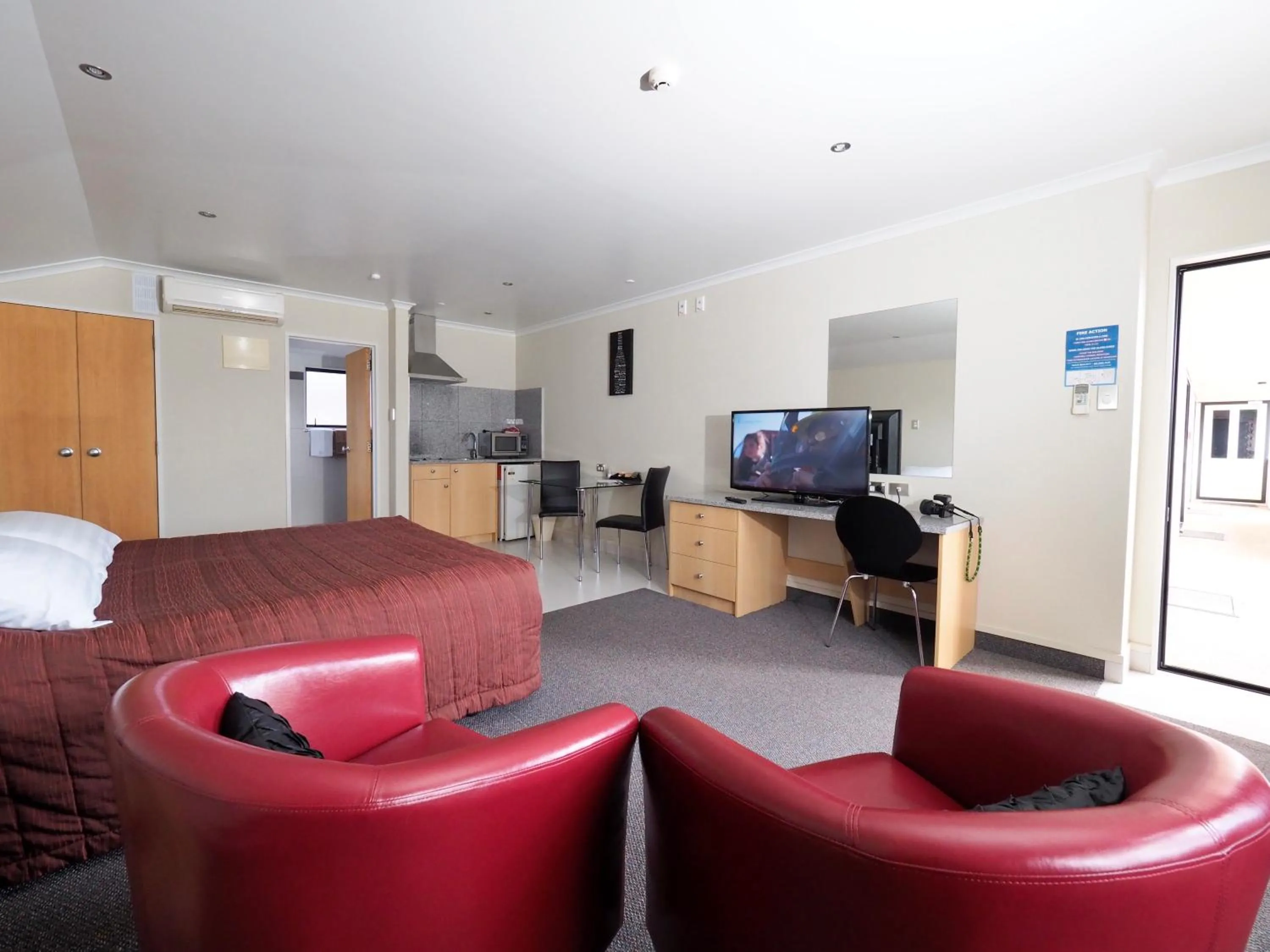 Ulster Lodge Motel