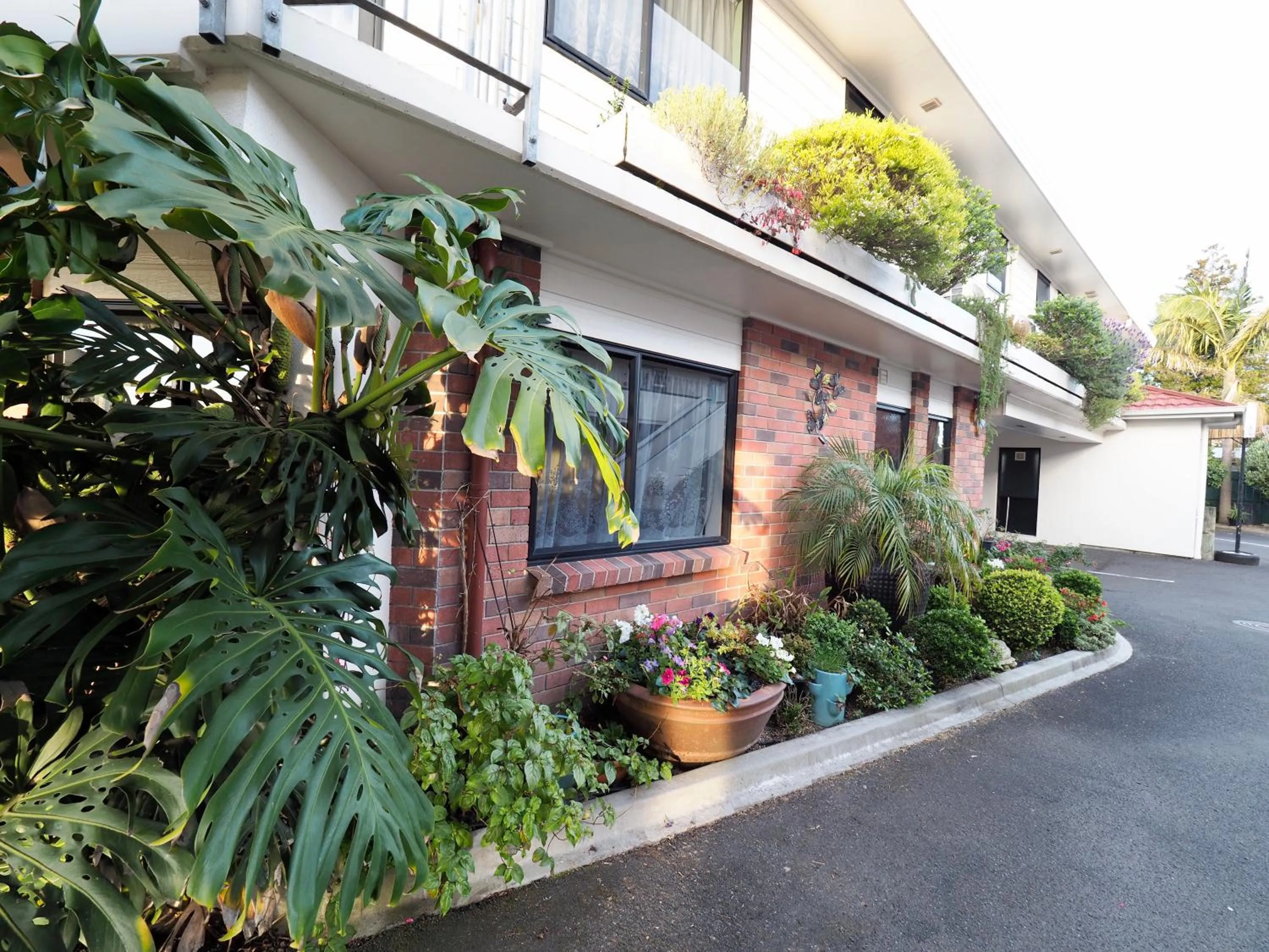 Ulster Lodge Motel