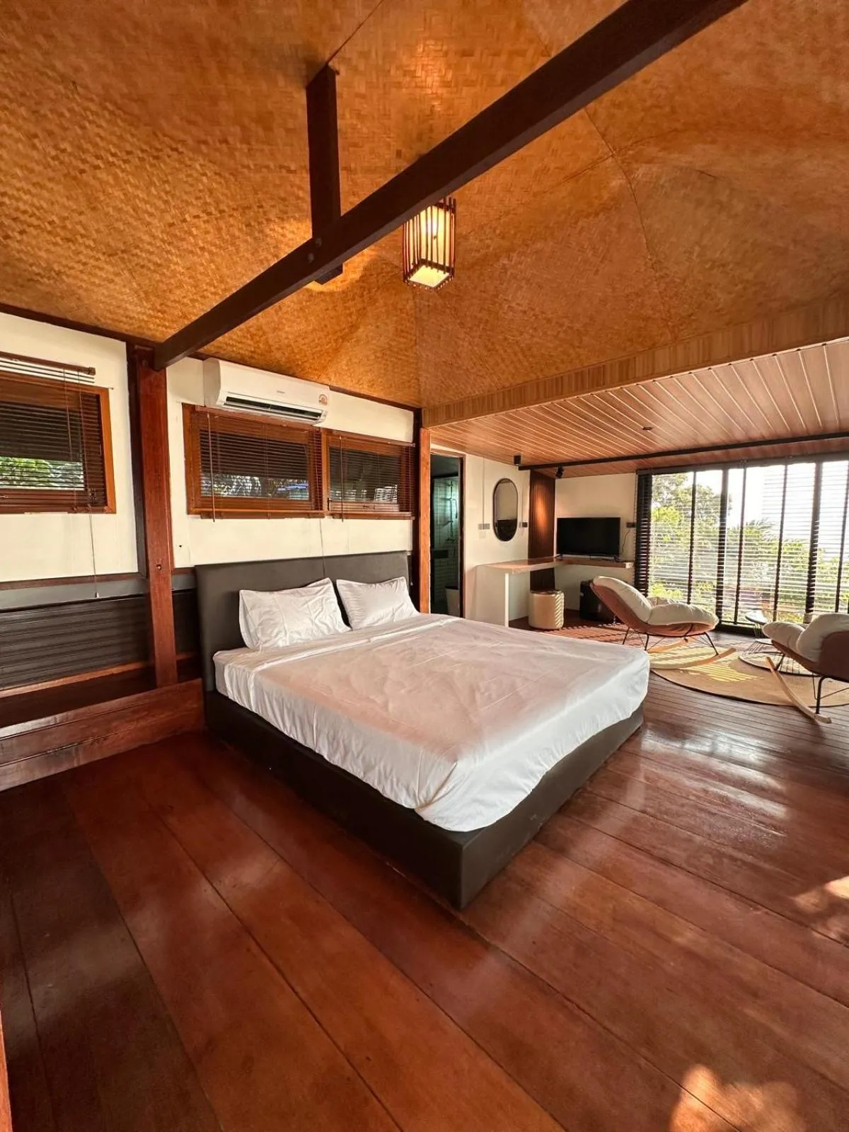 Bed in Suncliff Resort