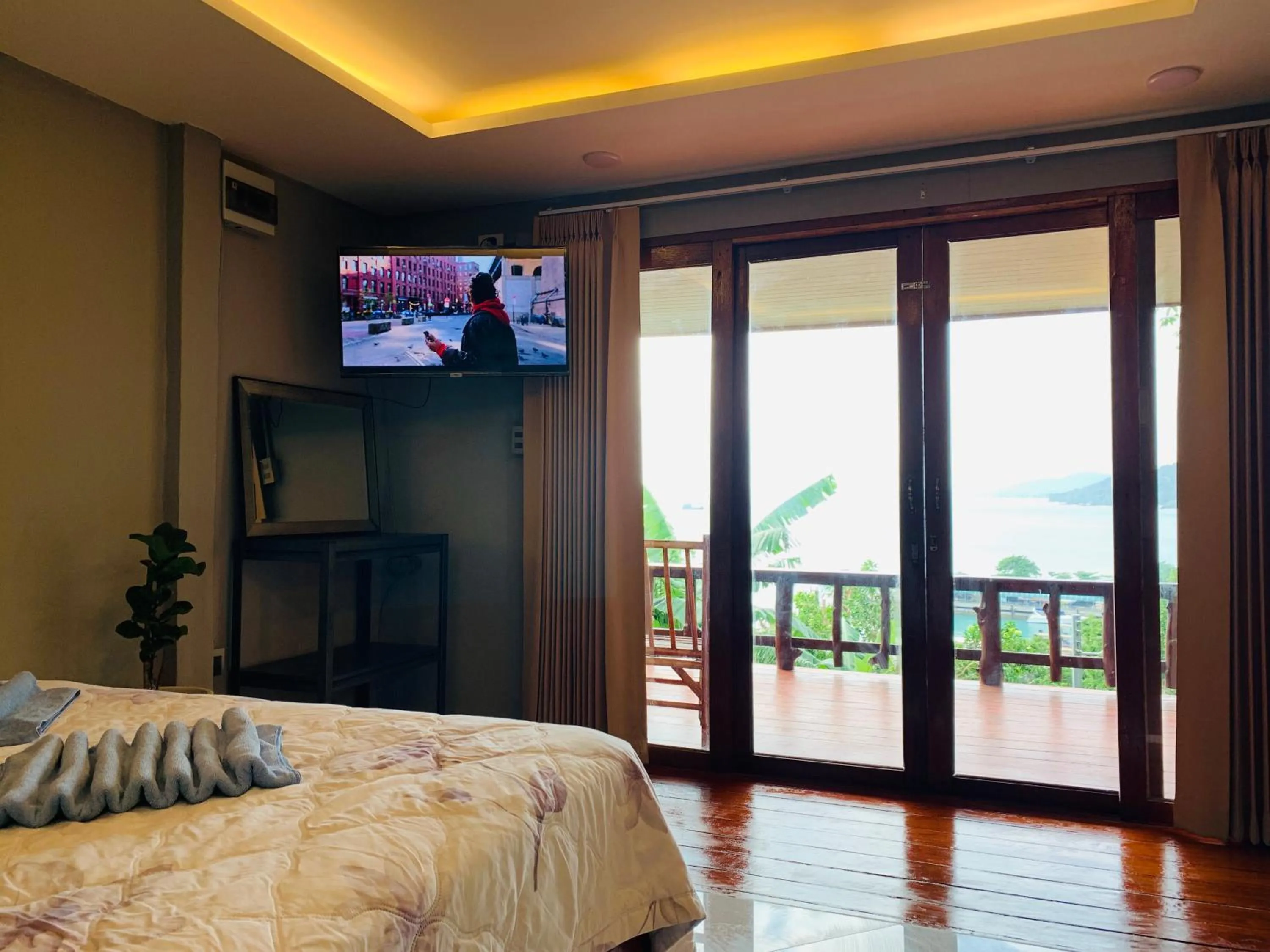 Bed in Suncliff Resort