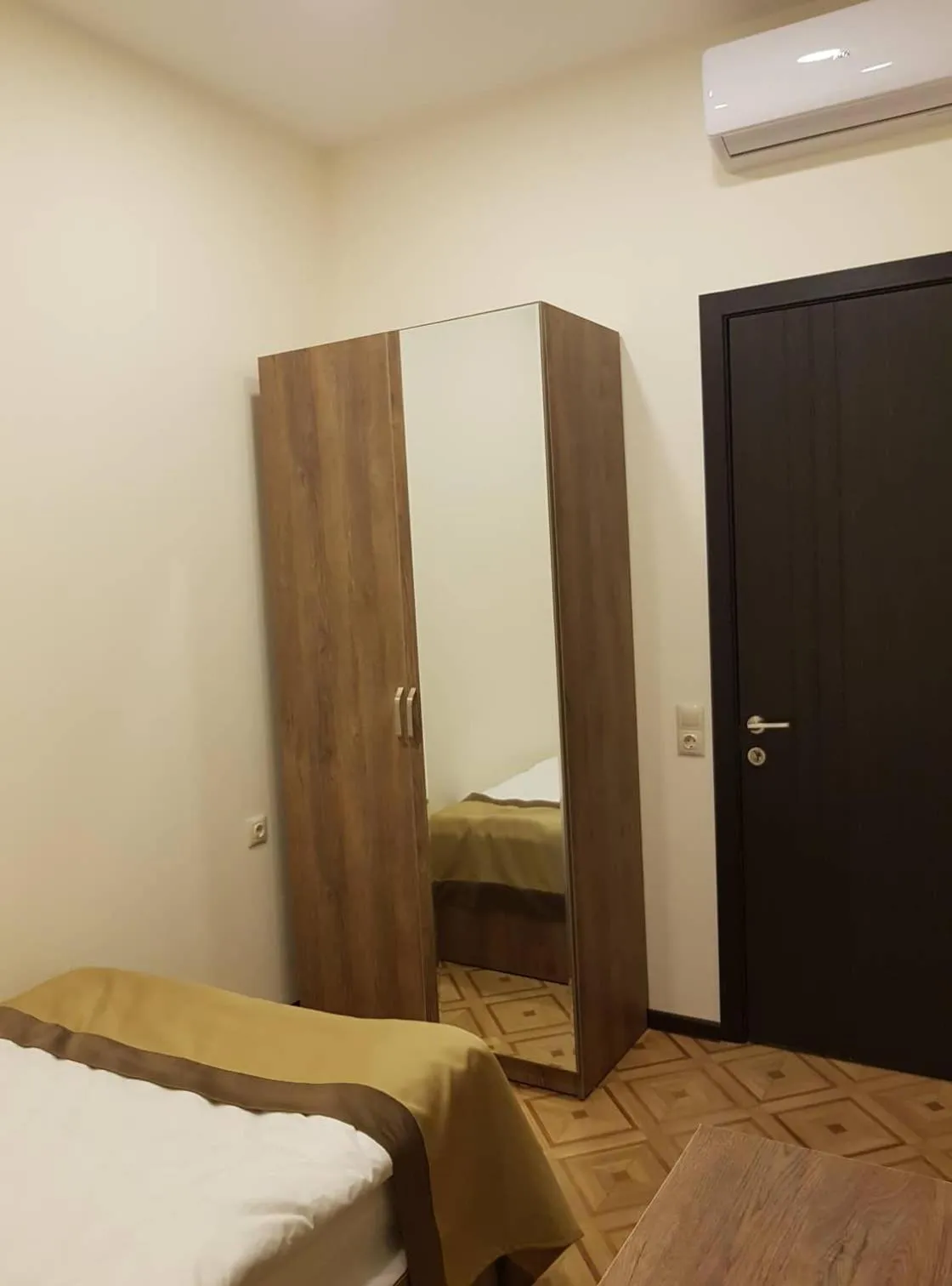 Bedroom, Bed in Hotel Classic