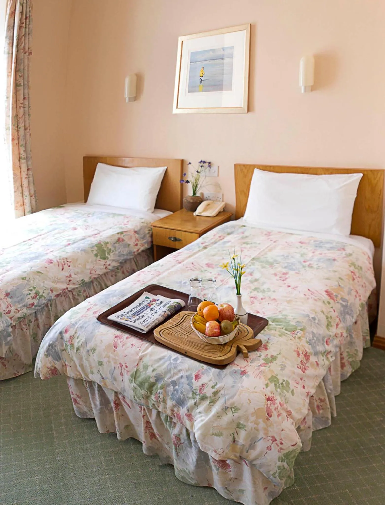 Property building, Bed in Rathbaun Hotel