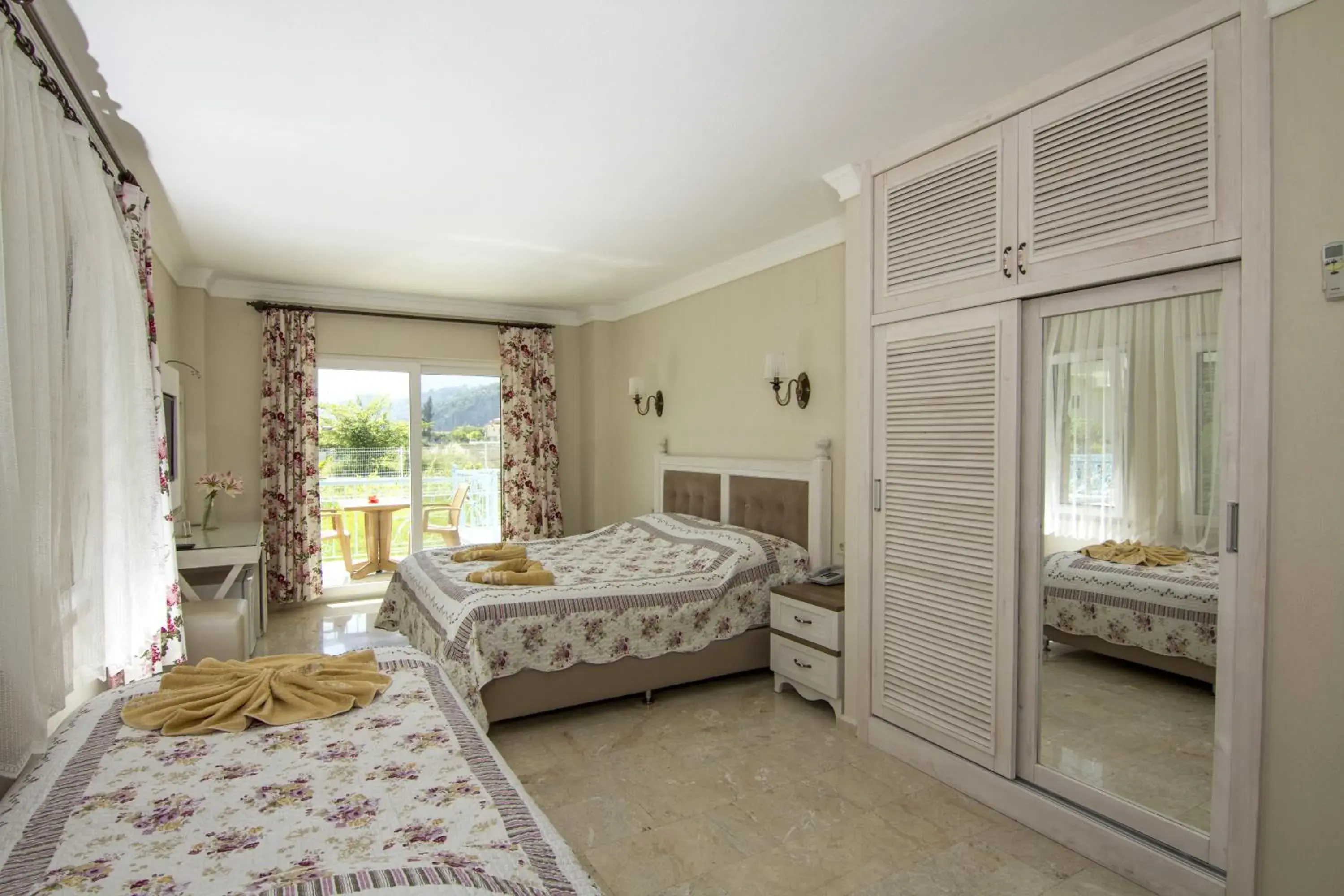 Photo of the whole room in Dalyan Basar Hotel Photo of the whole room in Dalyan Basar Hotel