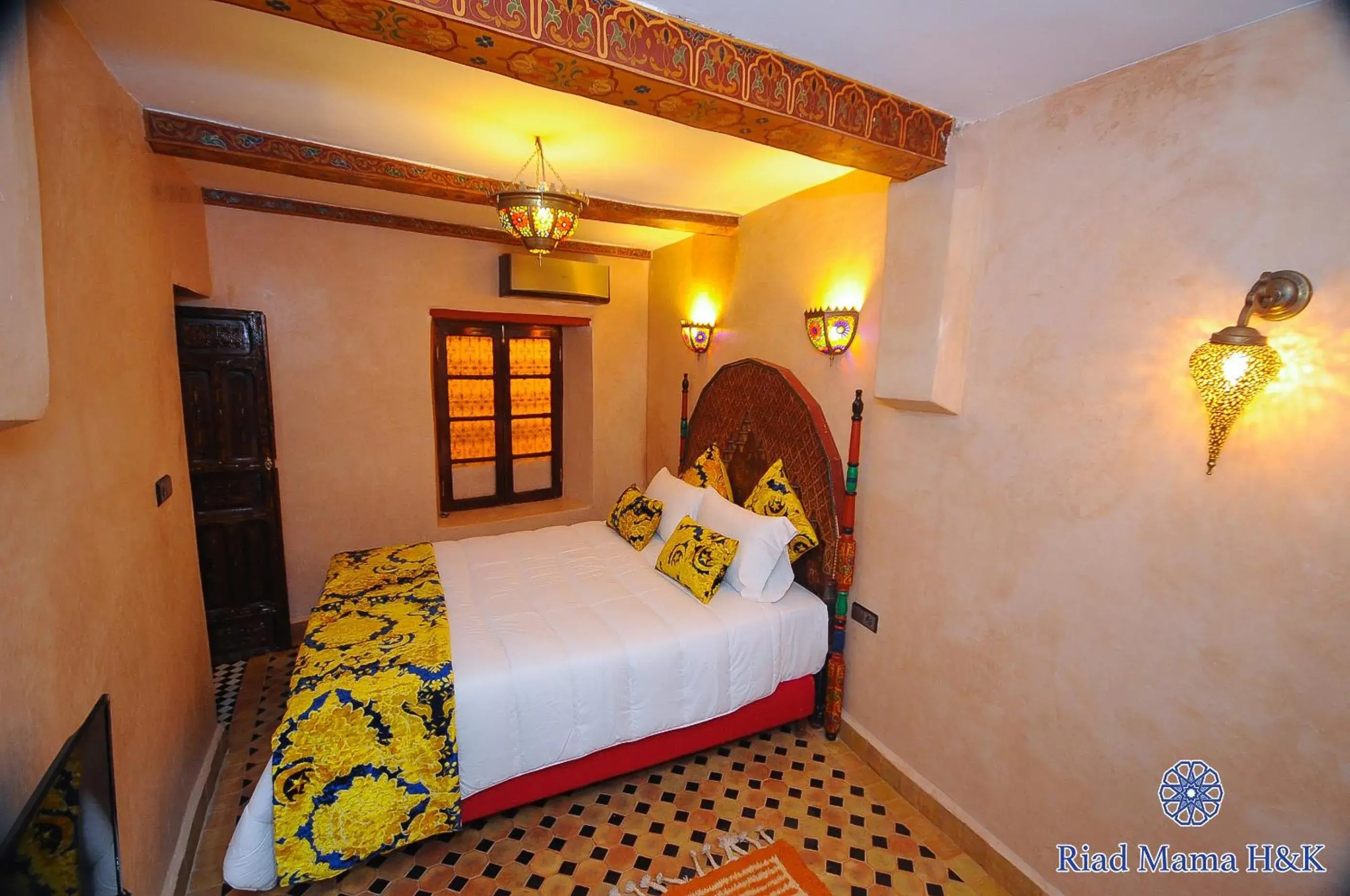 Double Room in Riad Mama H&K Double Room in Riad Mama H&K