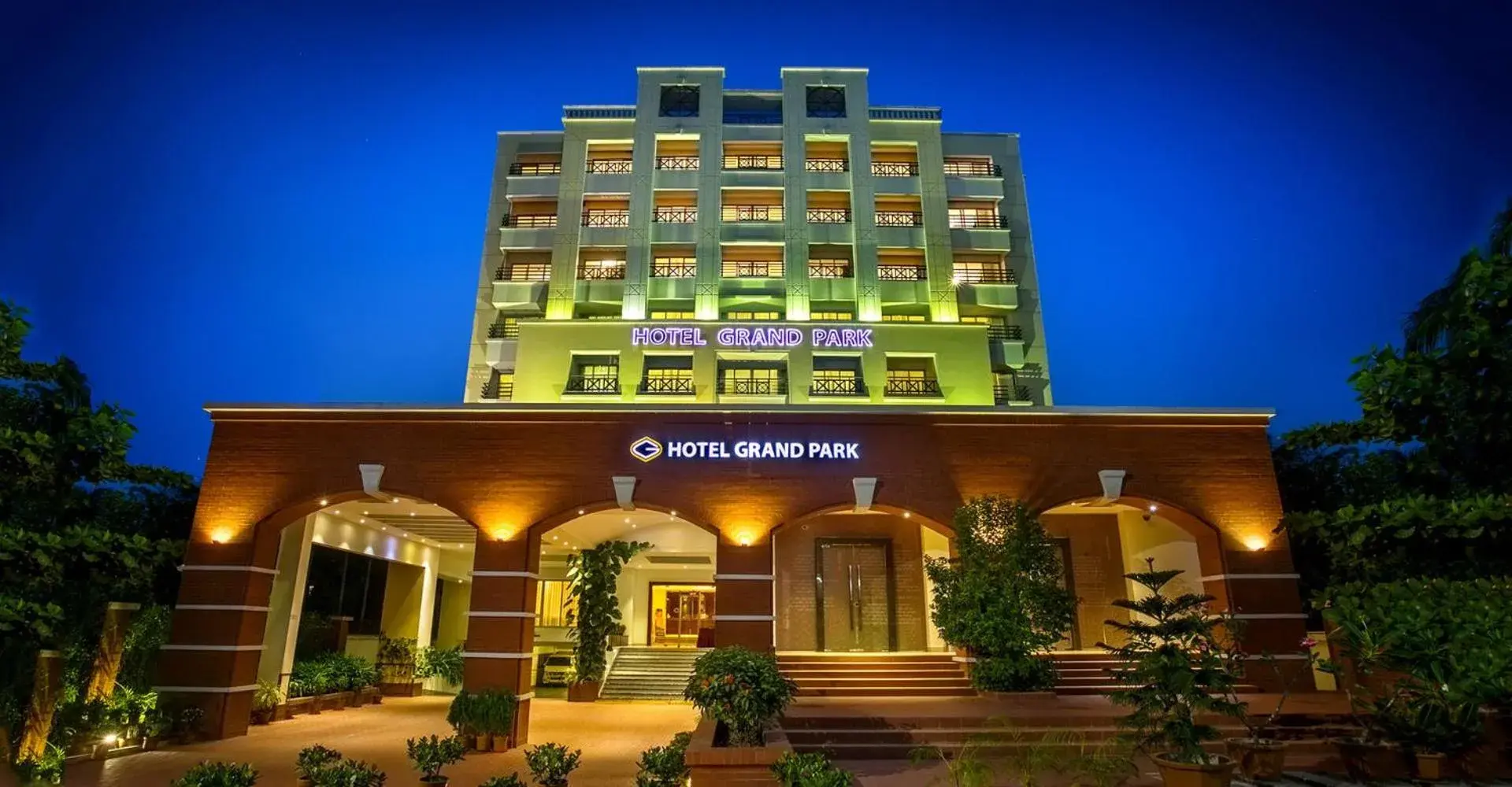 Property building in Hotel Grand Park Barishal Property building in Hotel Grand Park Barishal