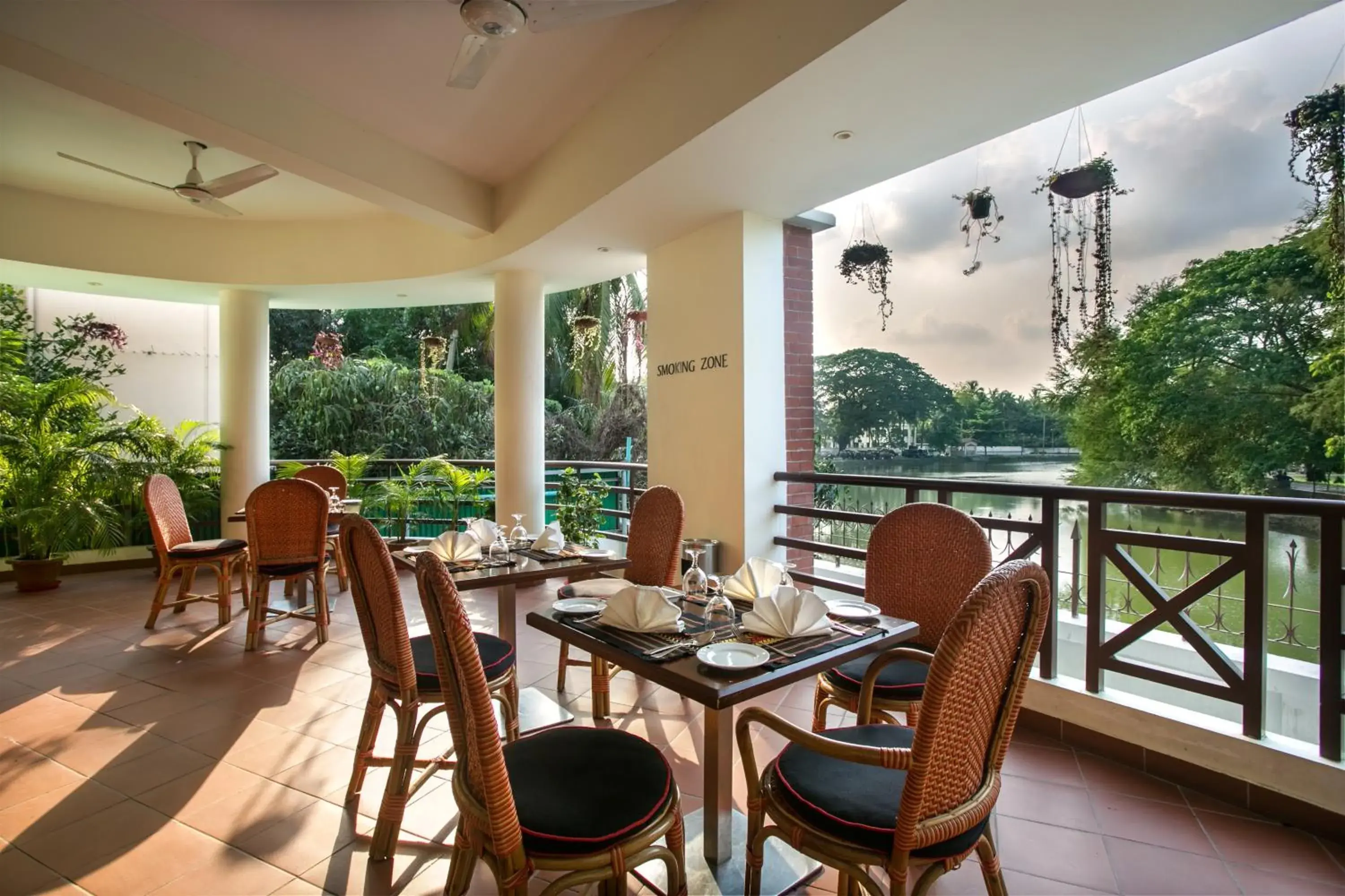 Restaurant/places to eat in Hotel Grand Park Barishal Restaurant/places to eat in Hotel Grand Park Barishal